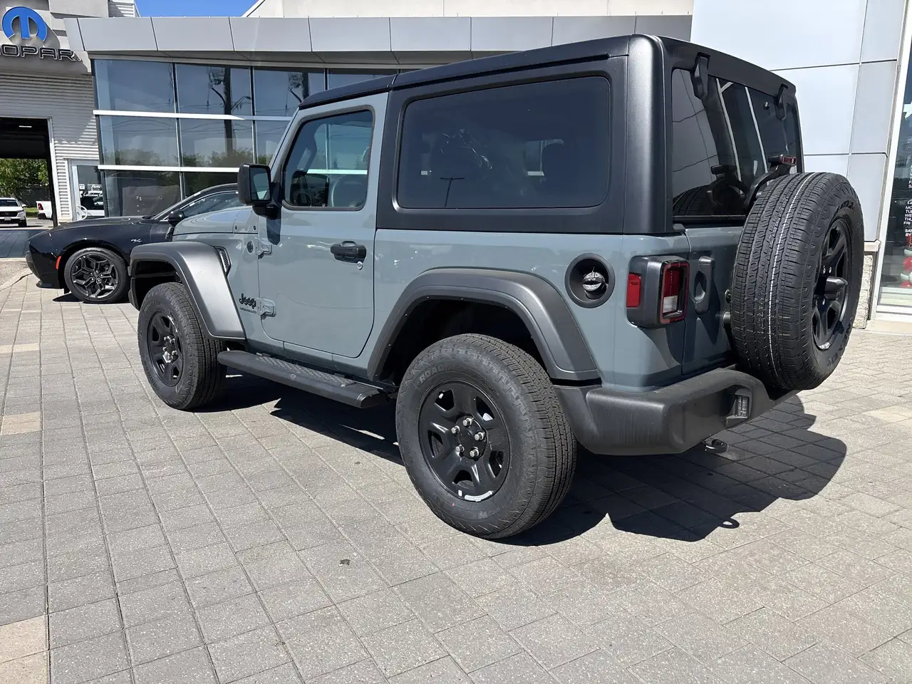 Jeep Wrangler снимка Jeep Wrangler