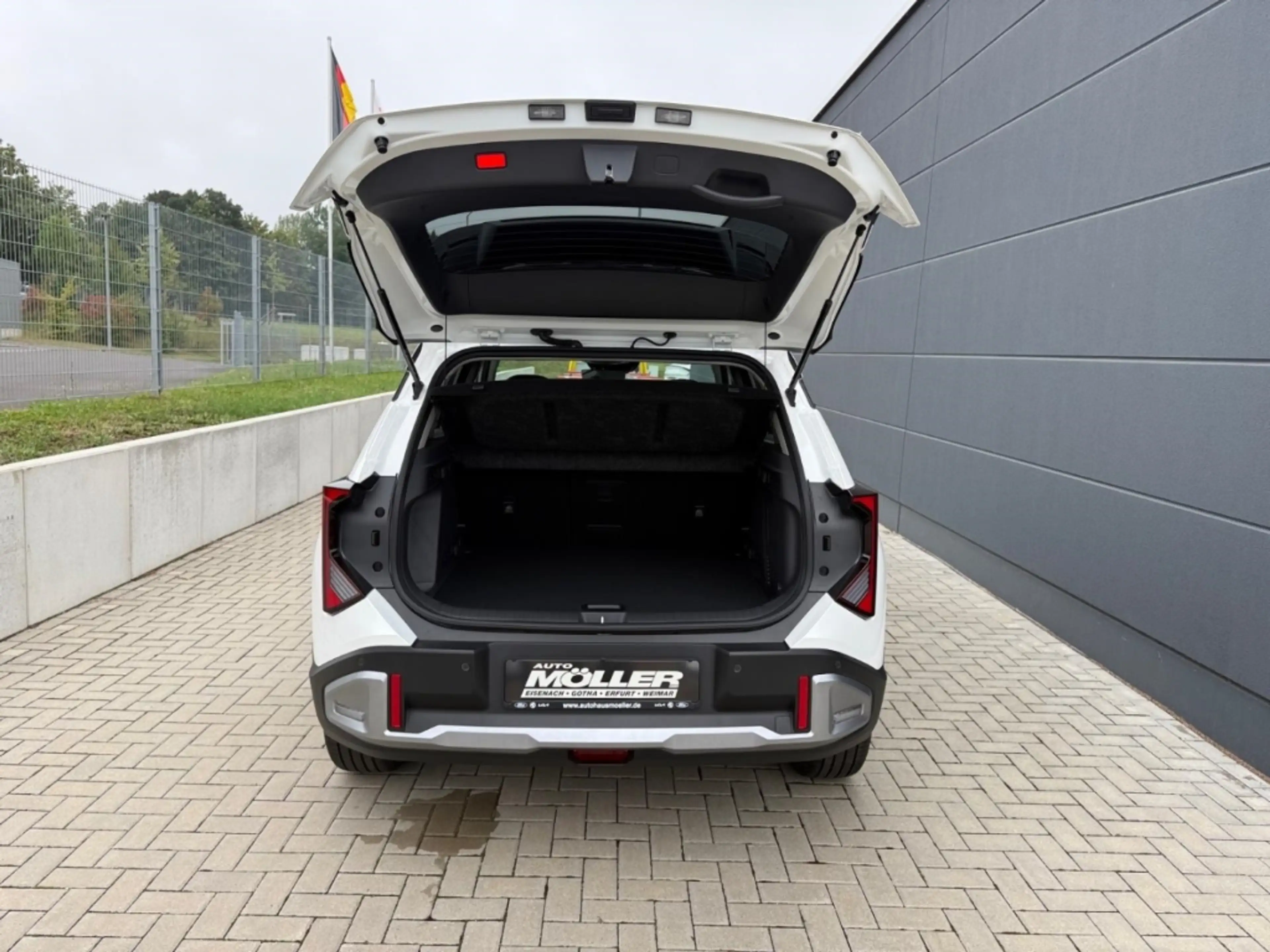 Kia Seltos 1.6T Vision MT Harman/Kardon Navi LED PDCv+h Klima — photo 12