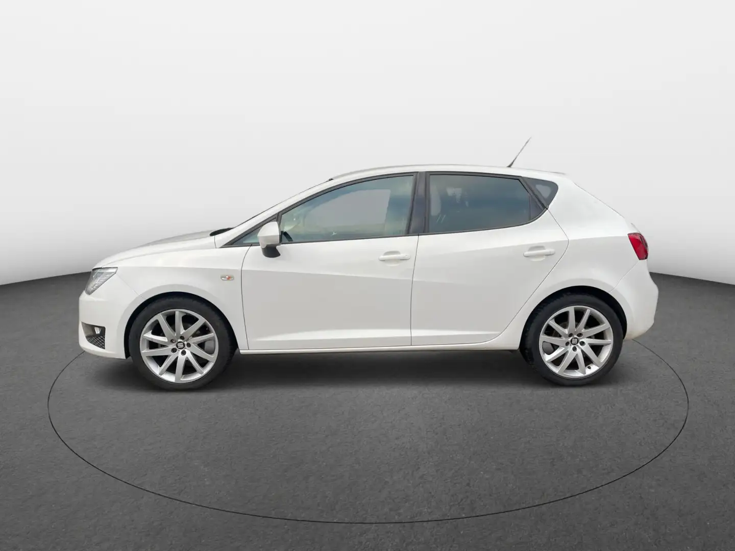 SEAT Ibiza 1.2 TSI FR NAVI CLIMA LED CRUISE Wit - 2