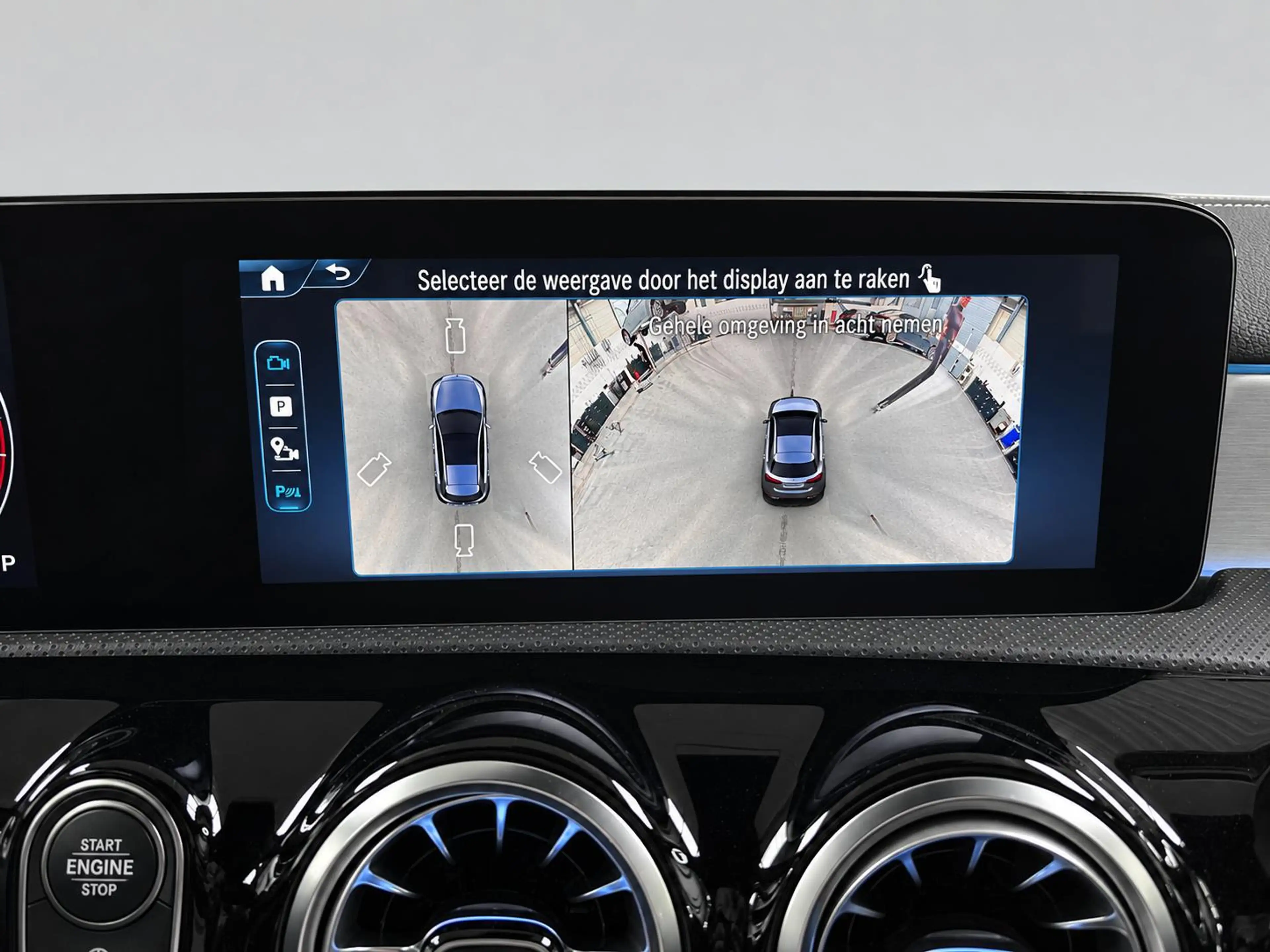 Mercedes-Benz A 180 AMG Line + PREMIUM PLUS PACK + — photo 13