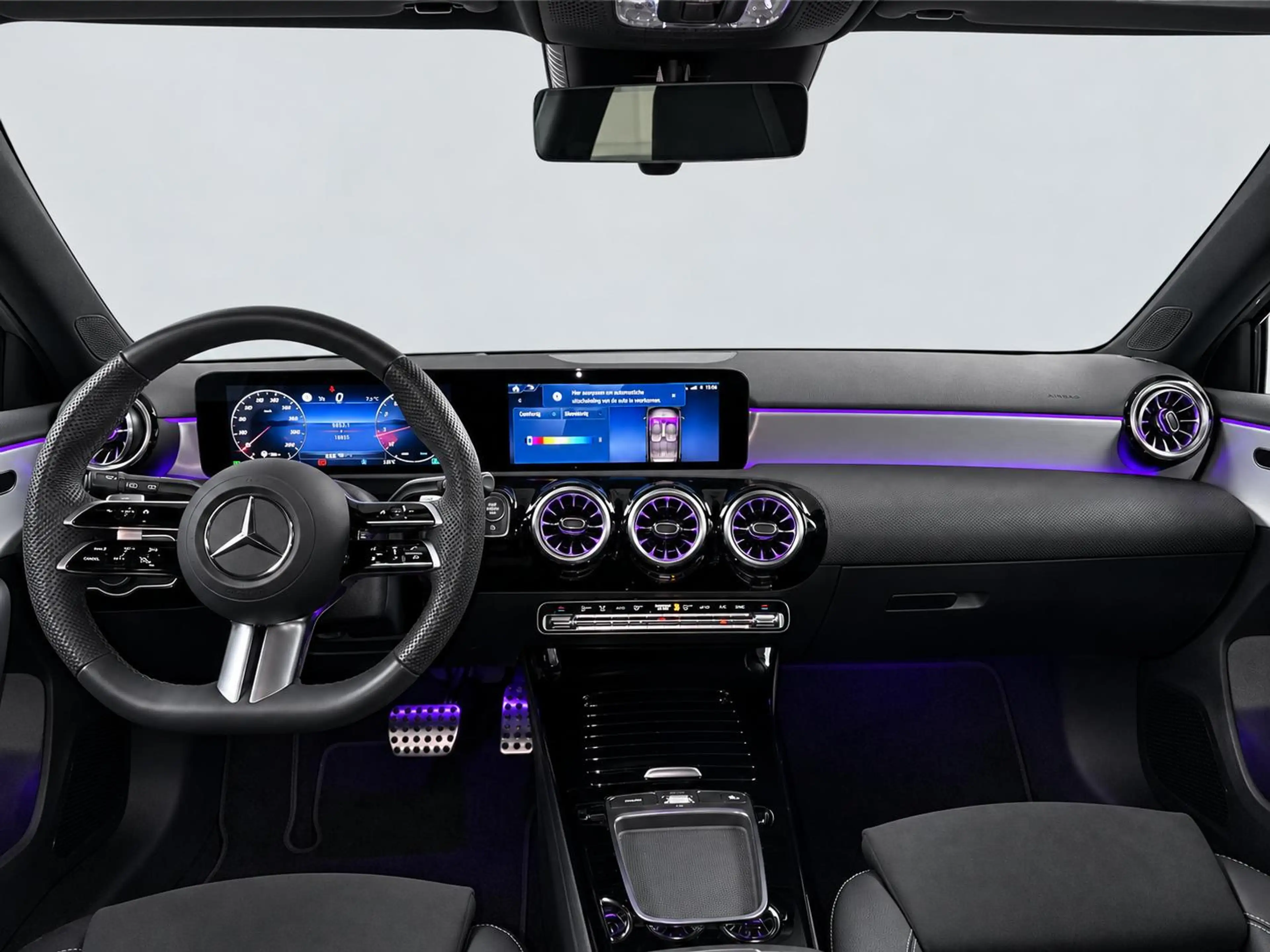 Mercedes-Benz A 180 AMG Line + PREMIUM PLUS PACK + — photo 11