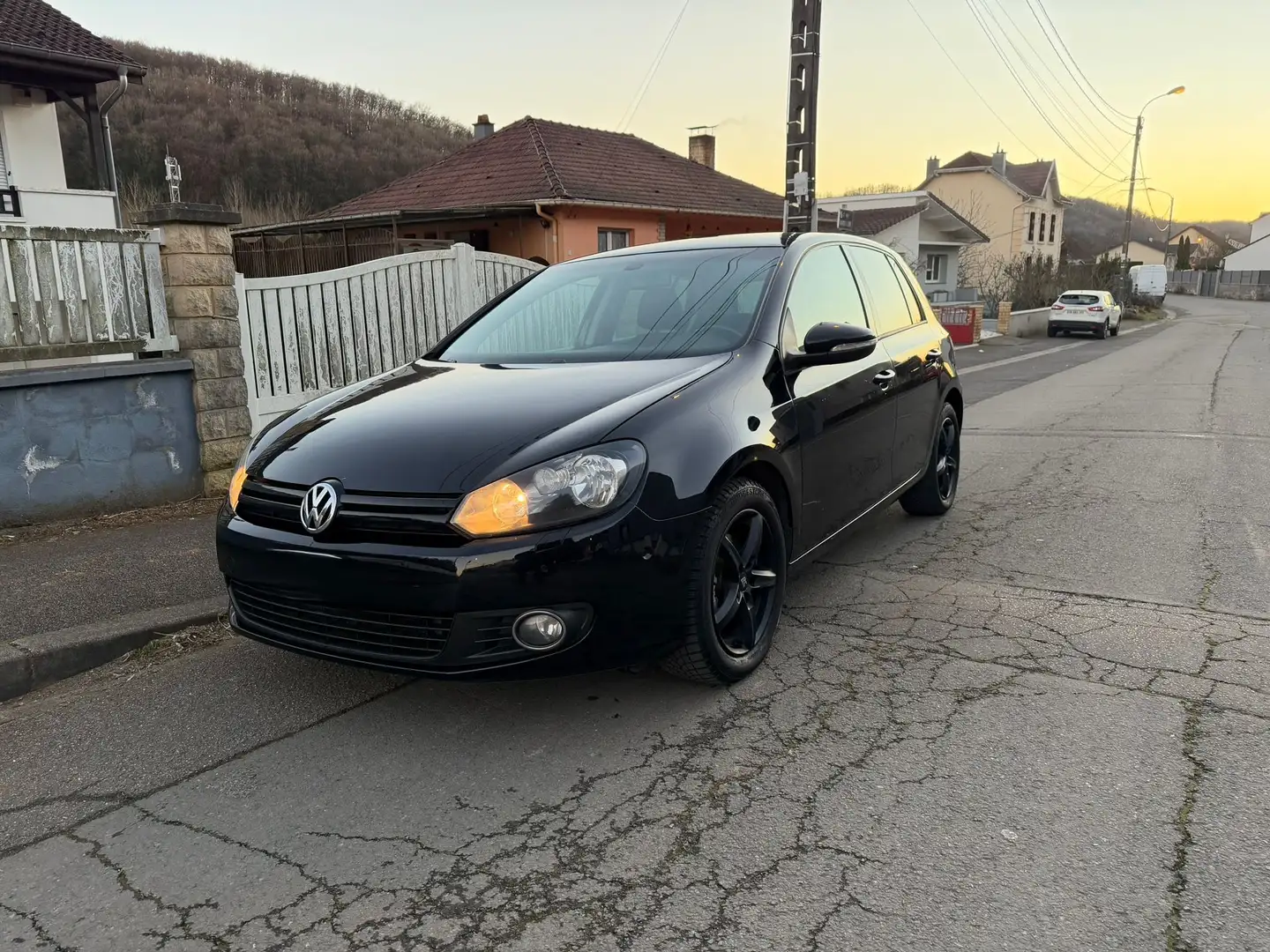 Volkswagen Golf 1.6 TDI DPF Trendline - 1