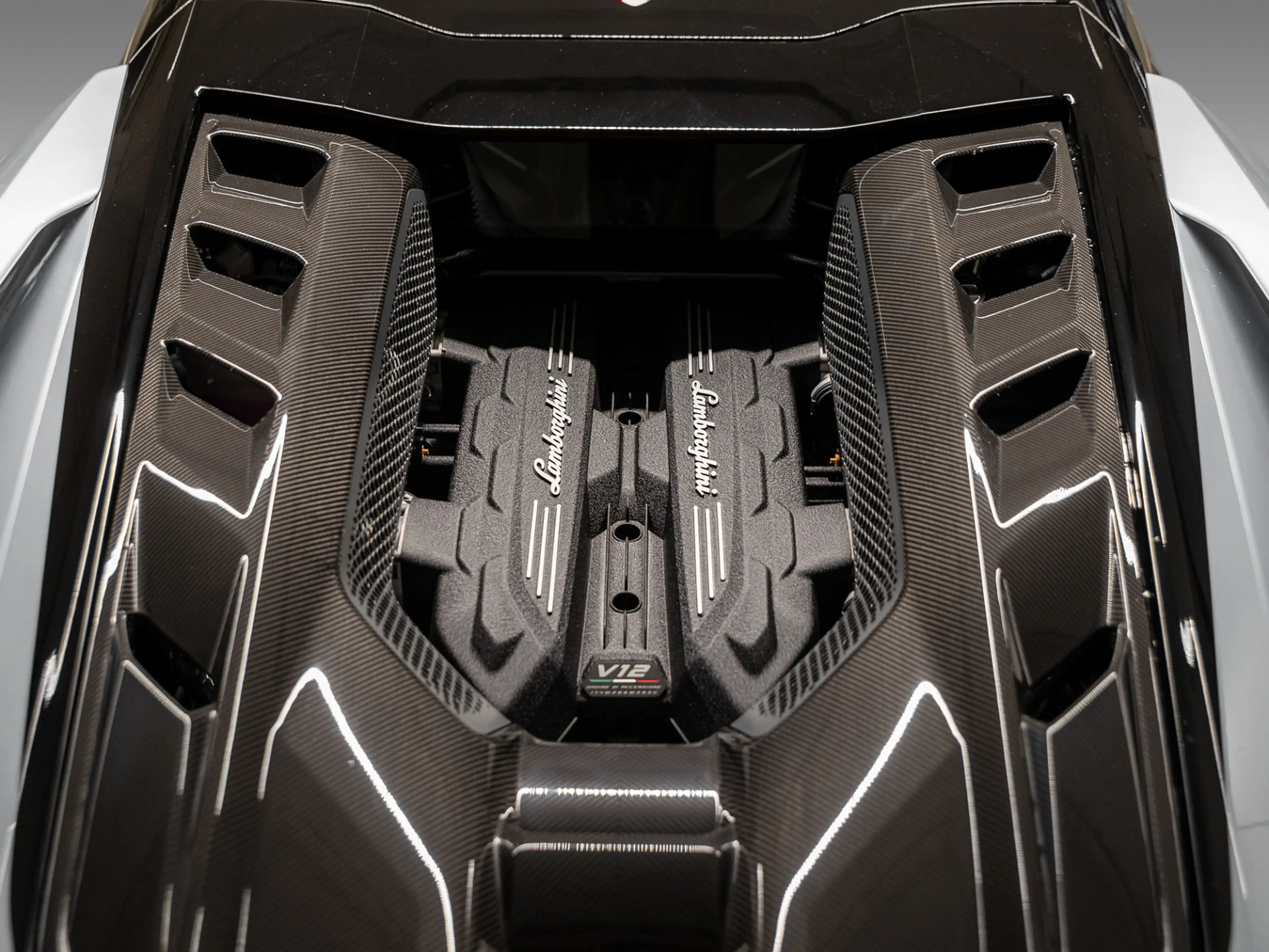 Lamborghini Revuelto Revuelto MY2026 — photo 8