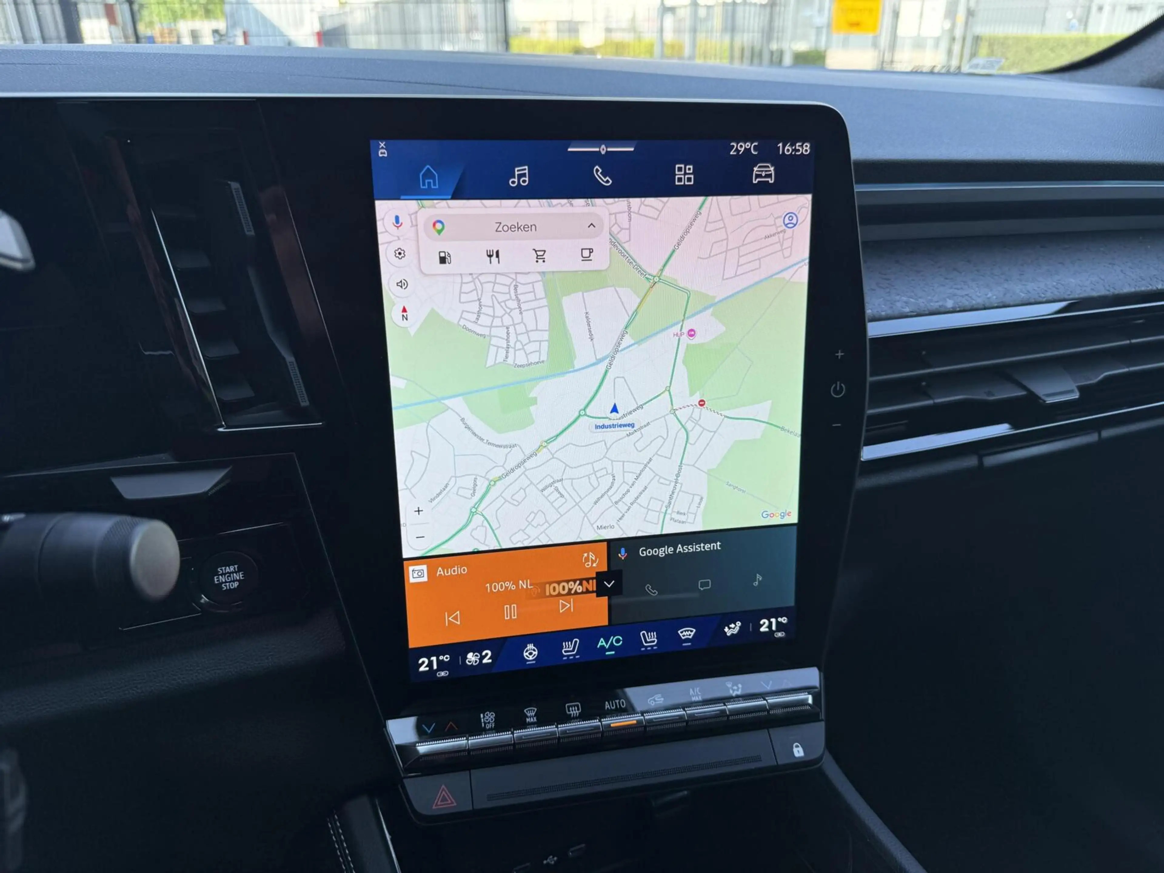 Renault Rafale 1.2 E-Tech full hybrid 200 techno ACHTERASBESTURIN — photo 4