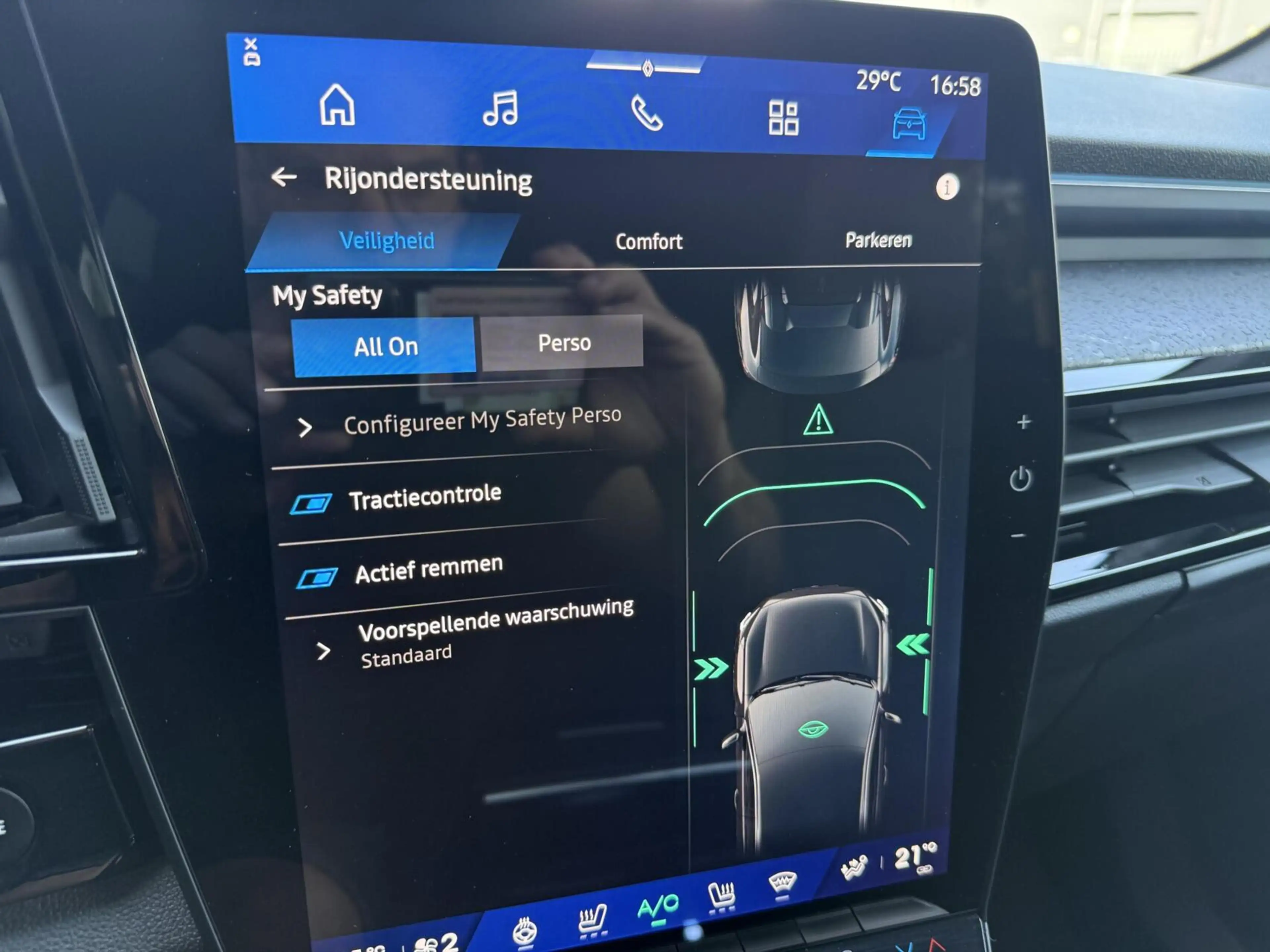 Renault Rafale 1.2 E-Tech full hybrid 200 techno ACHTERASBESTURIN — photo 17