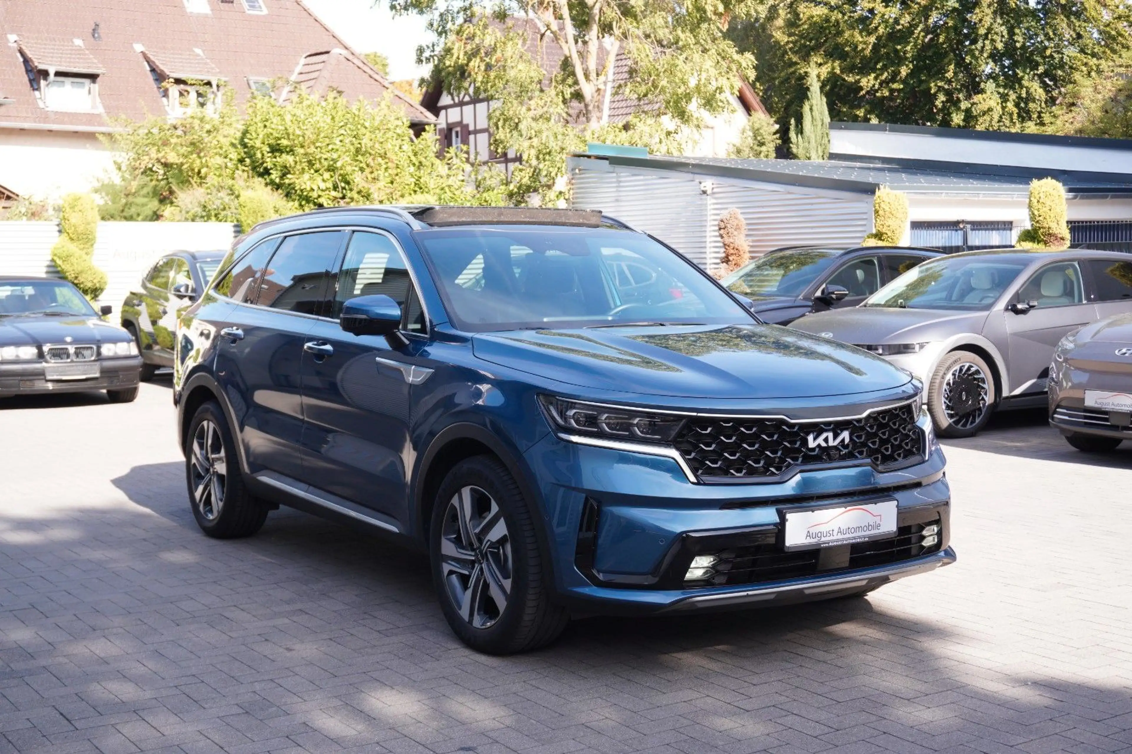Kia Sorento Platinum 4WD Plug-In Pano Belüf 360 BOSE — photo 7