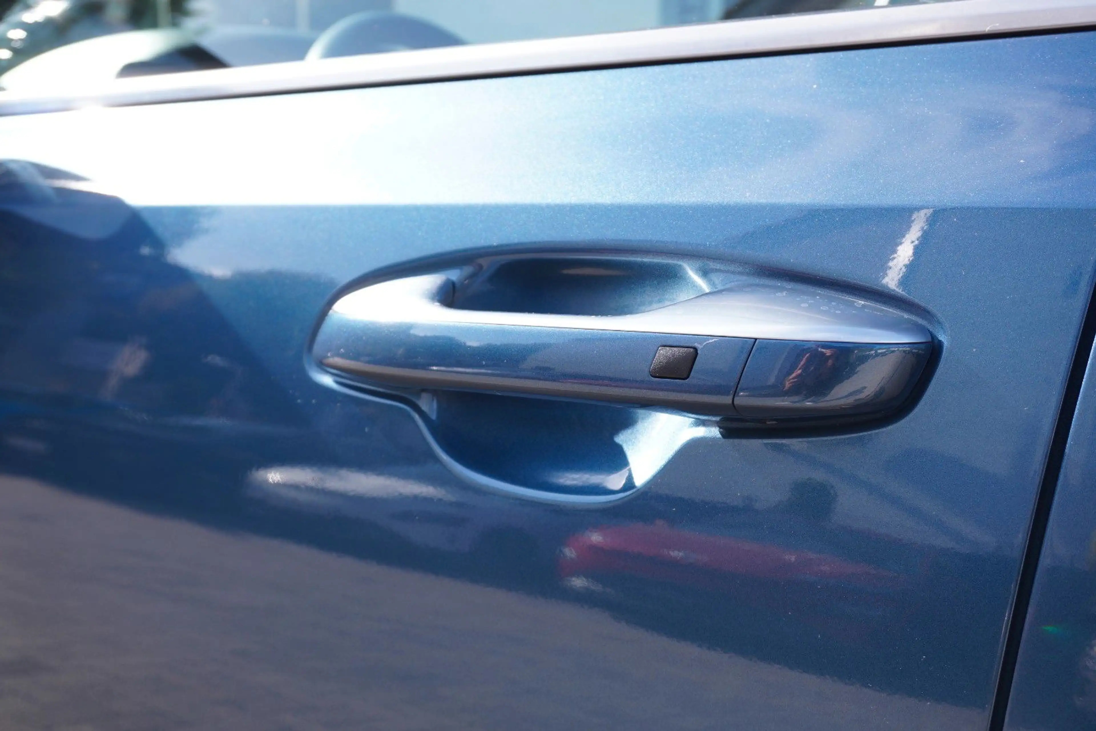 Kia Sorento Platinum 4WD Plug-In Pano Belüf 360 BOSE — photo 4