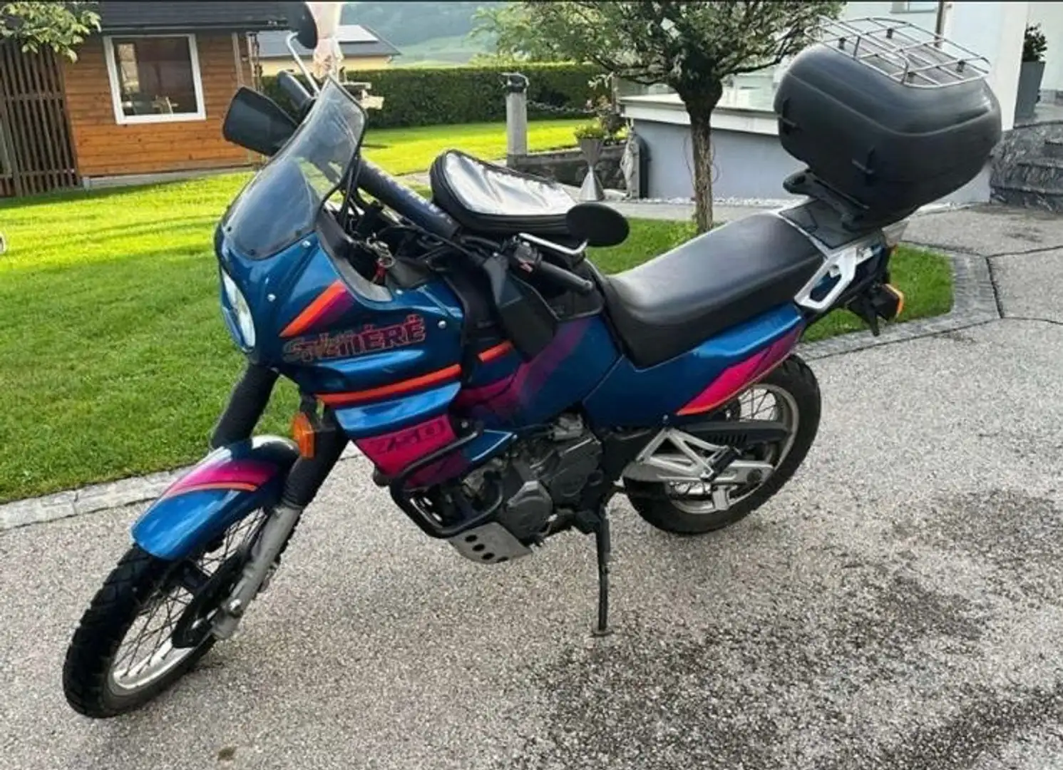 Yamaha XTZ 750 Super Teneree Blau - 1