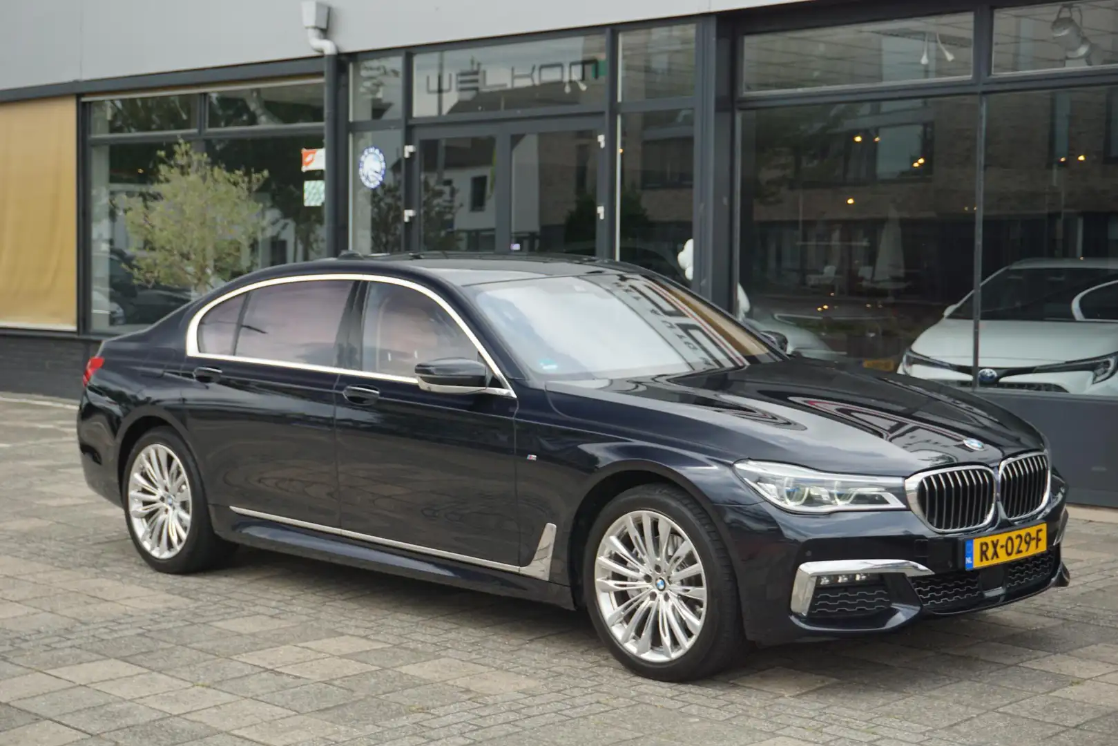 BMW 730 7-serie 730Ld xDrive High Executive Noir - 2
