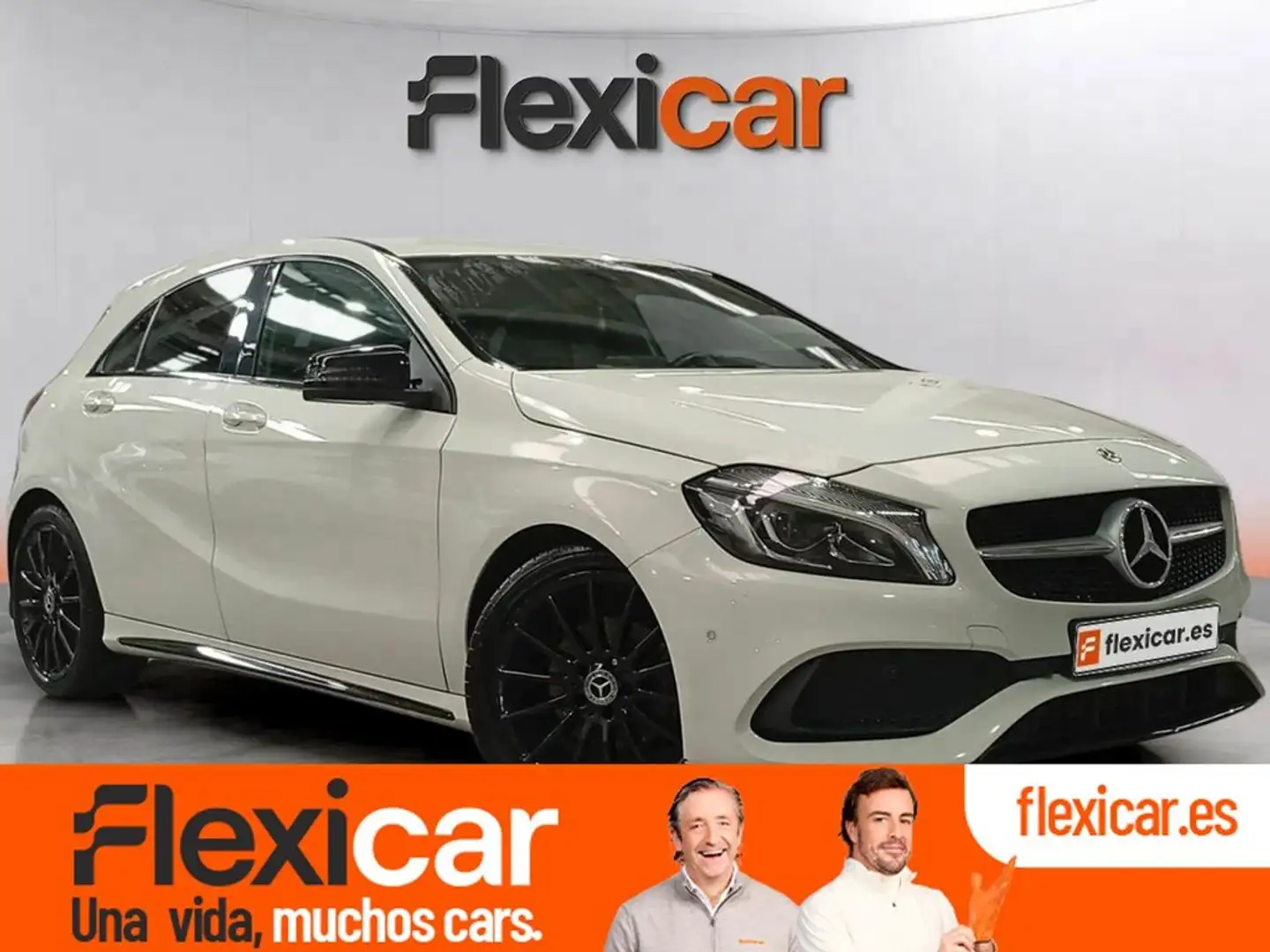 Mercedes-Benz A 200 d AMG Line Amarillo - 1