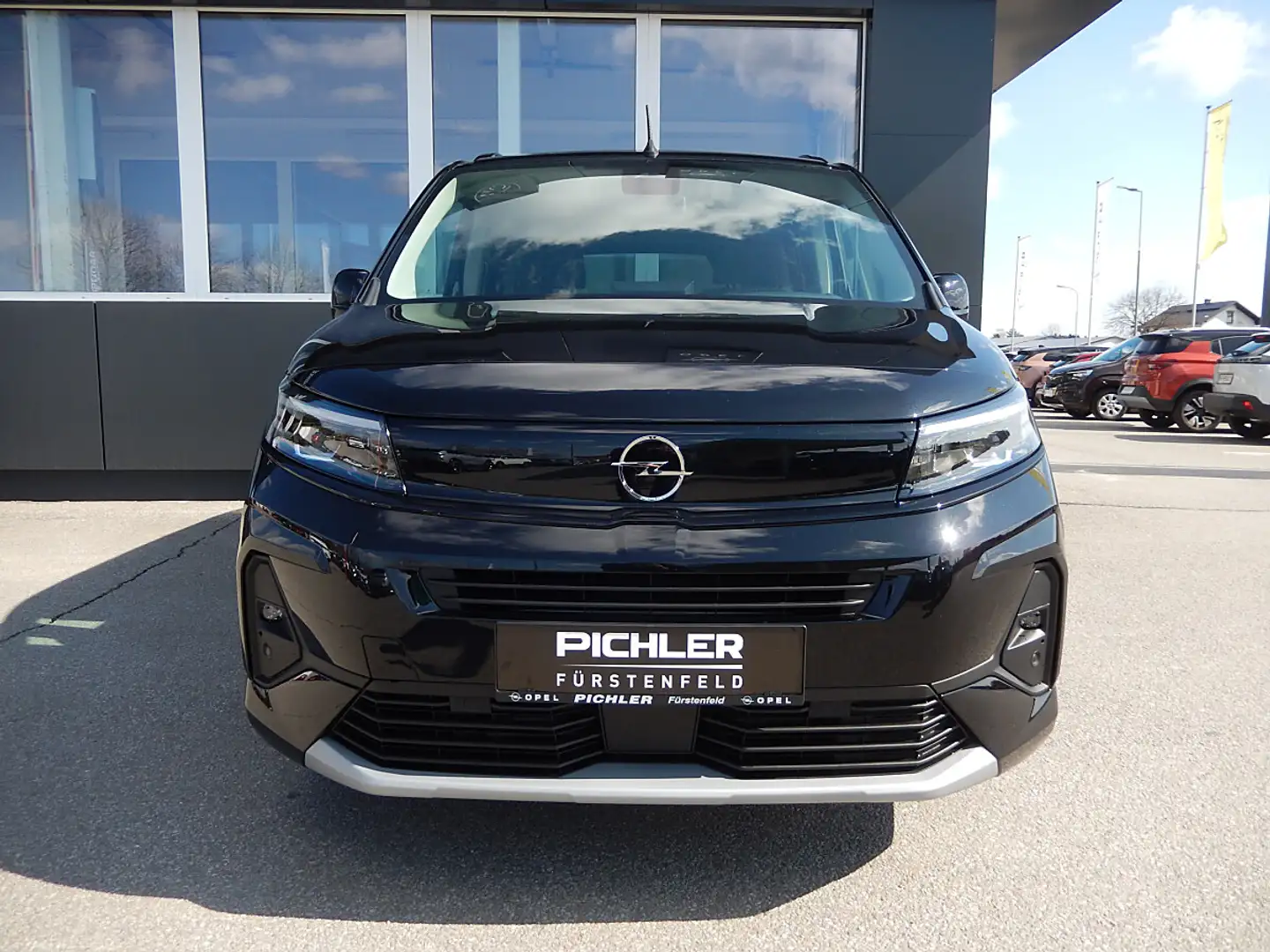 Opel Combo 1.5 Diesel L GS Schwarz - 2