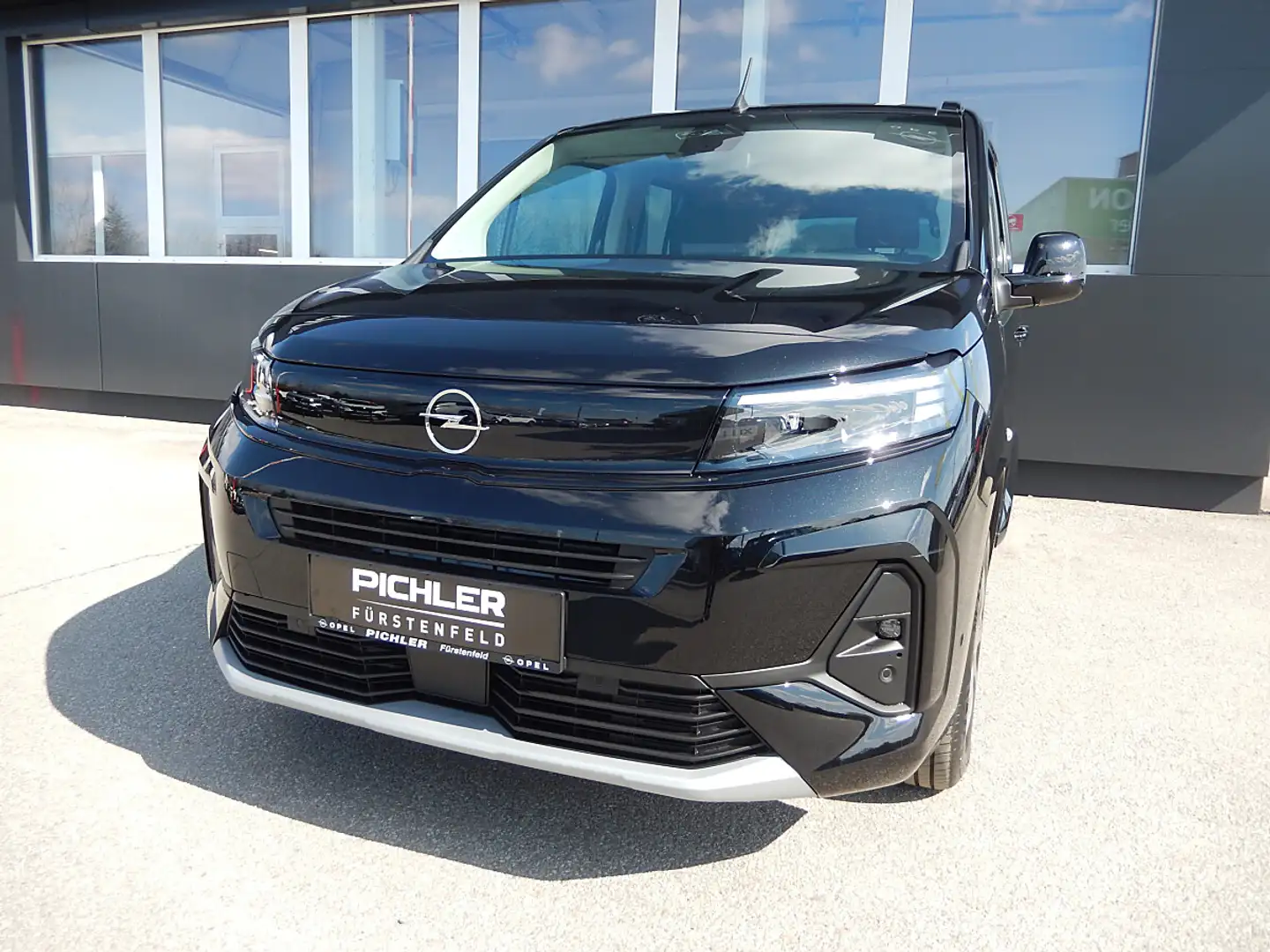 Opel Combo 1.5 Diesel L GS Schwarz - 1