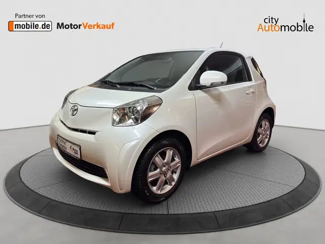 Toyota iQ /1.HAND/Scheckheftgpf./NAVI/AUT./PDC/SHZ/BT