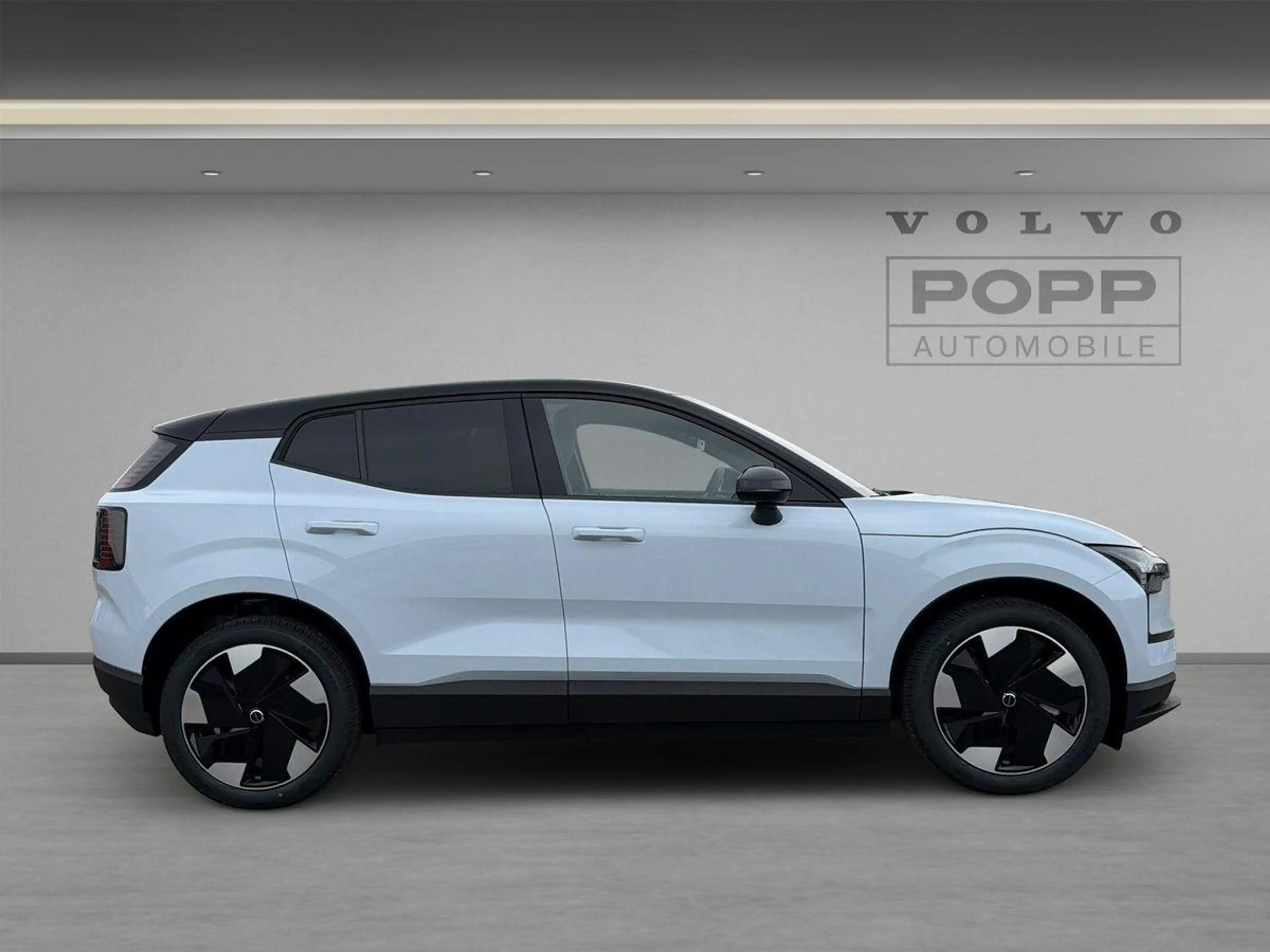 Volvo EX30 Twin Motor AWD Plus | H&K | ACC | 19" | LED — photo 14