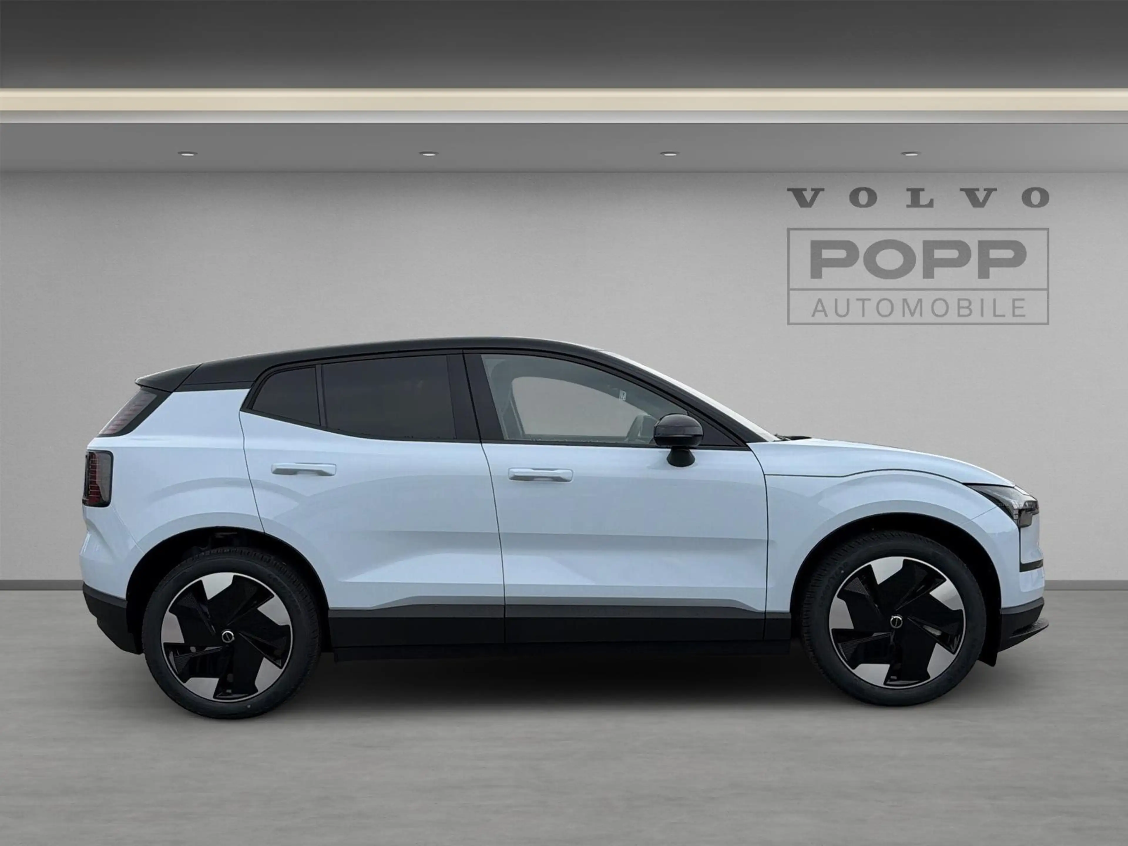 Volvo EX30 Twin Motor AWD Plus | H&K | ACC | 19" | LED — photo 6