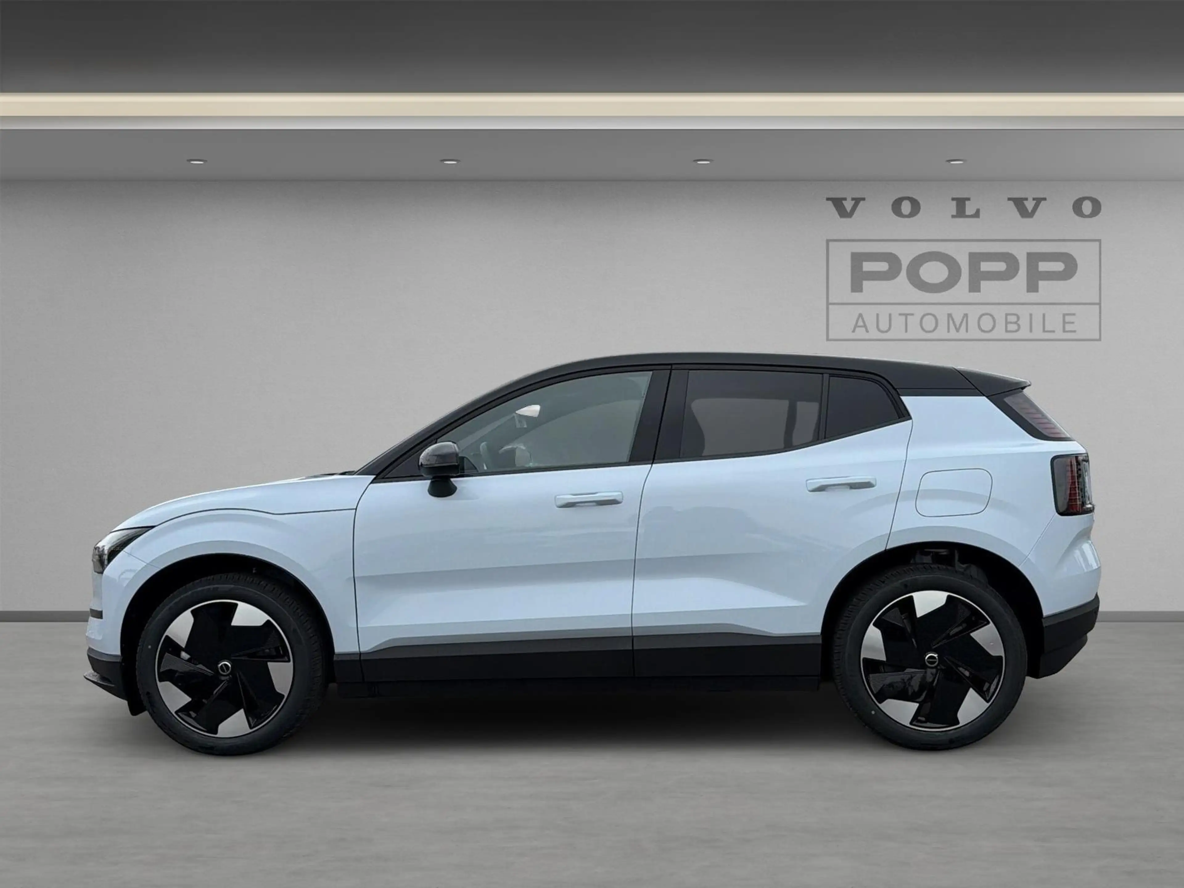 Volvo EX30 Twin Motor AWD Plus | H&K | ACC | 19" | LED — photo 2
