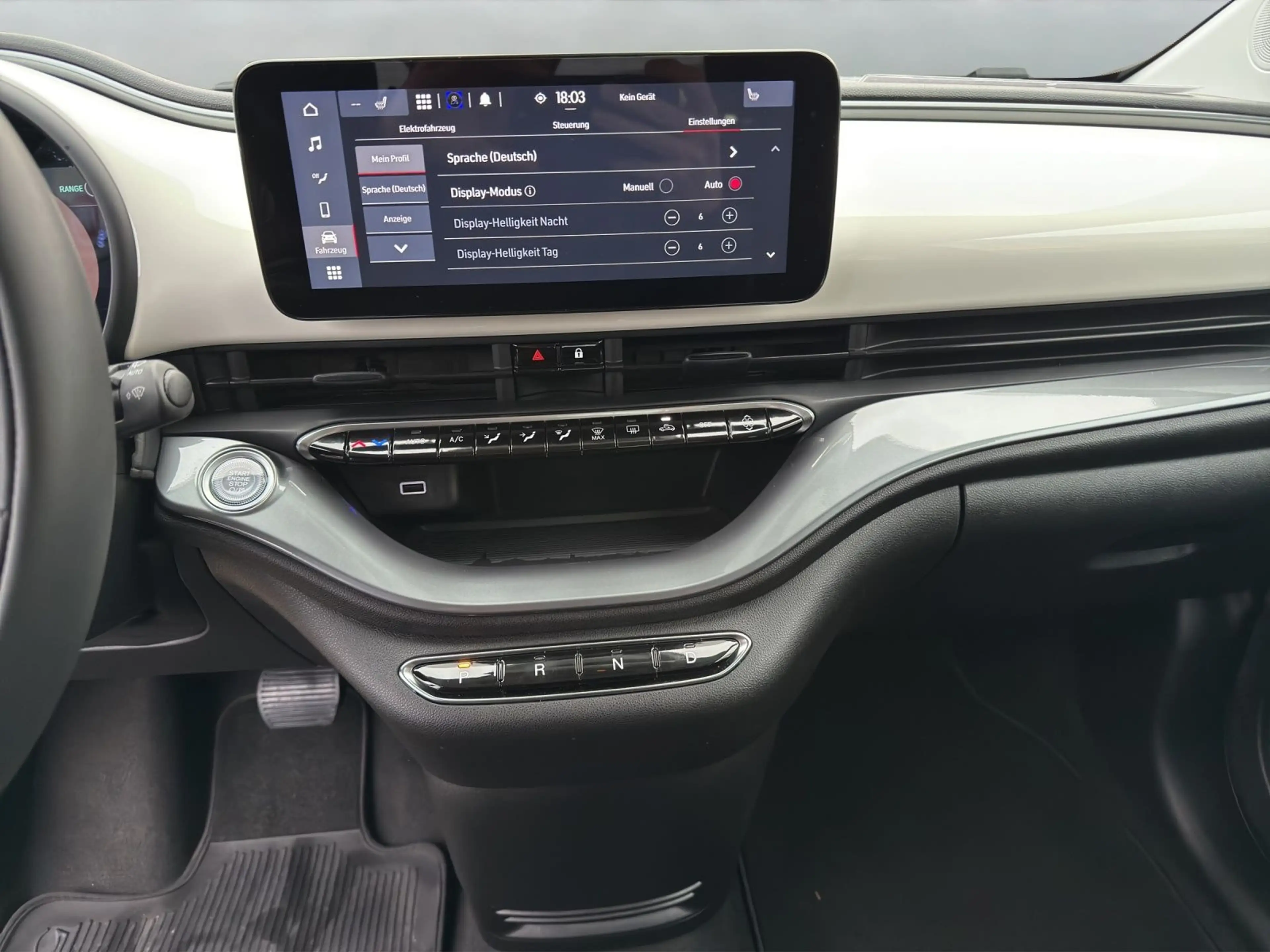 Fiat 500e *LED*CARPLAY*KLIMA* — photo 13