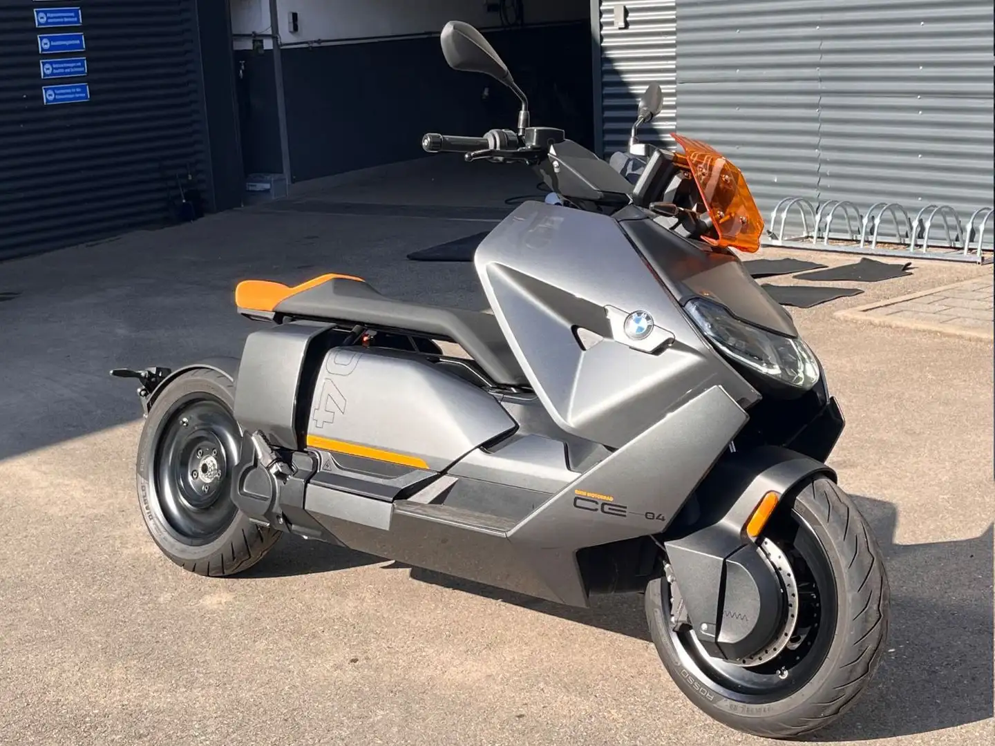 BMW CE 04 MwSt. ausw. *SCHNELLLADER*DYNAMIK PAKET* Gris - 1