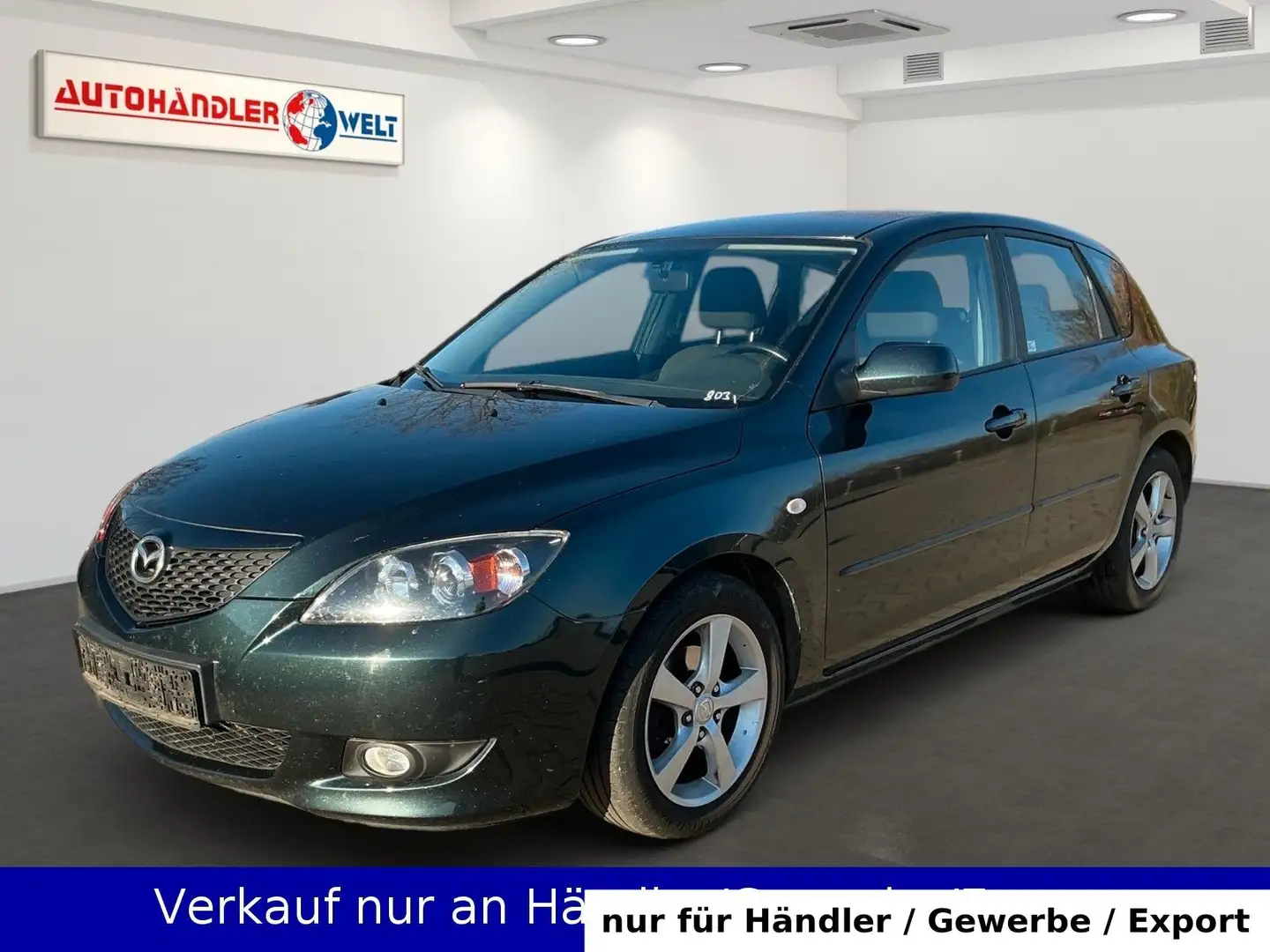 Mazda 3 Lim. 1.6 Sport Comfort Grün - 1
