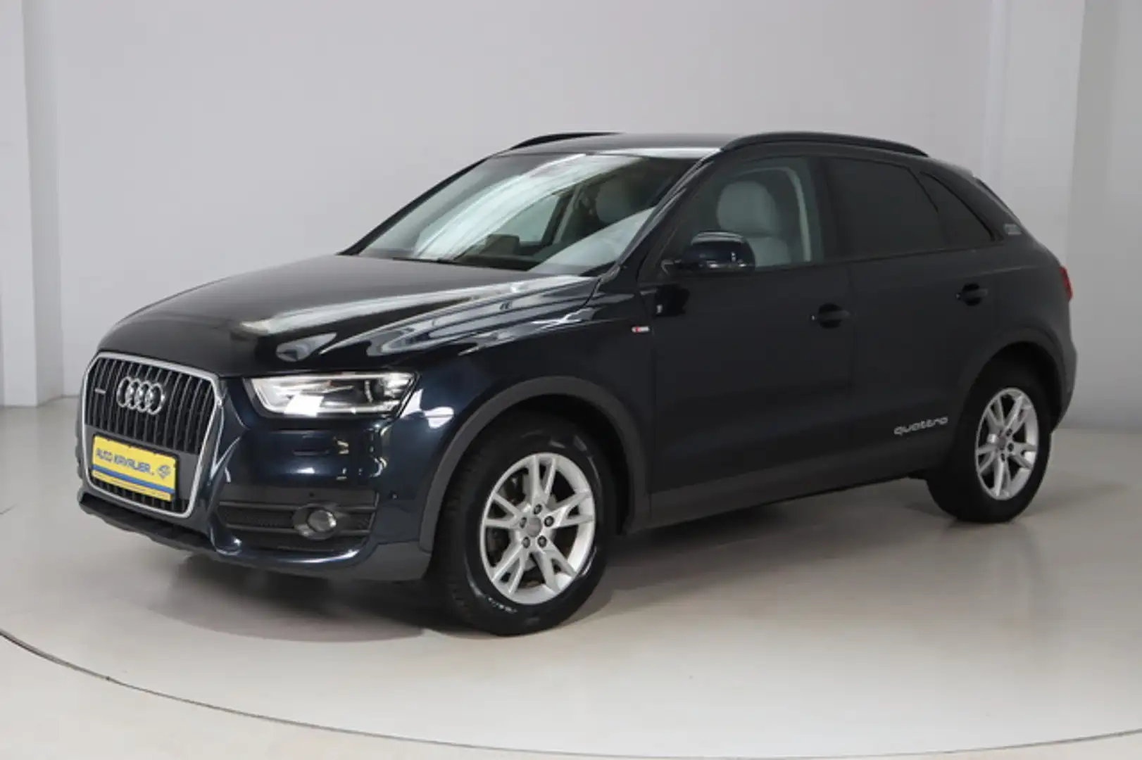 Audi Q3 2.0 TFSI S tronic quattro * Standhzg. * Zwart - 1