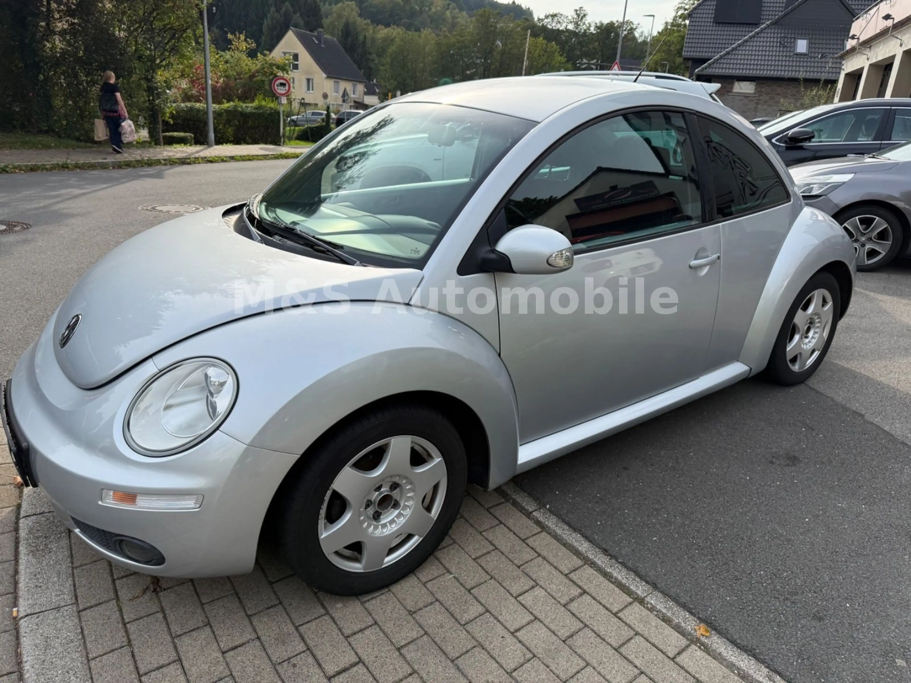 Volkswagen New Beetle 1.9 Klima,SHZ.PDC,Tüv