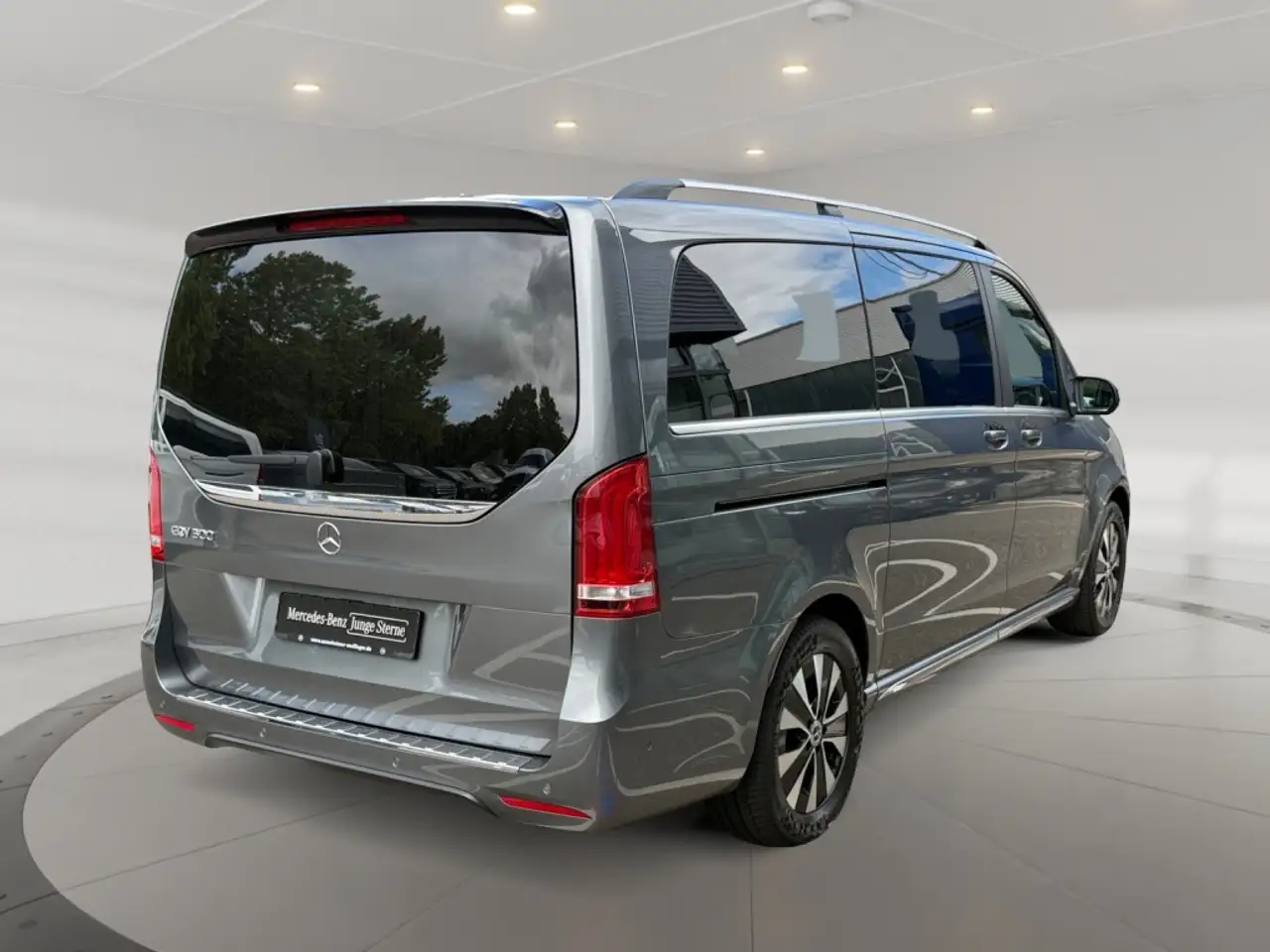 Mercedes-Benz EQV AMG+Avantgarde+Burm+360+Cam+LED+Navi+AUT, миниатюра 4