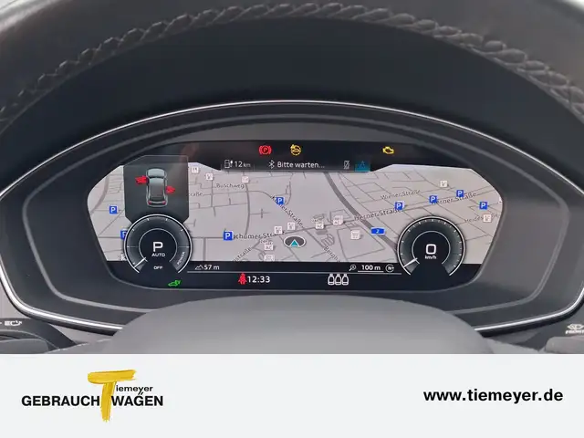 Audi Q5 view 9