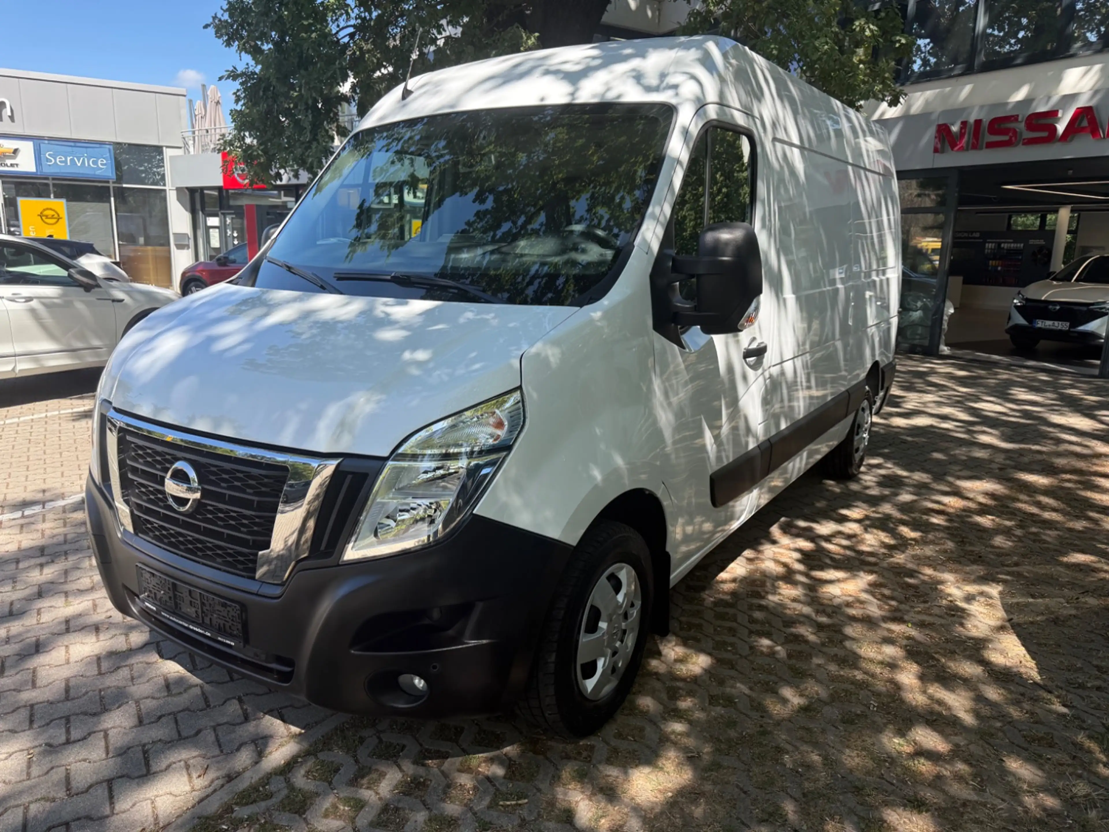 Nissan NV400 Kastenwagen dCi 135 L2H2 3.5t COMFORT AHK — photo 2