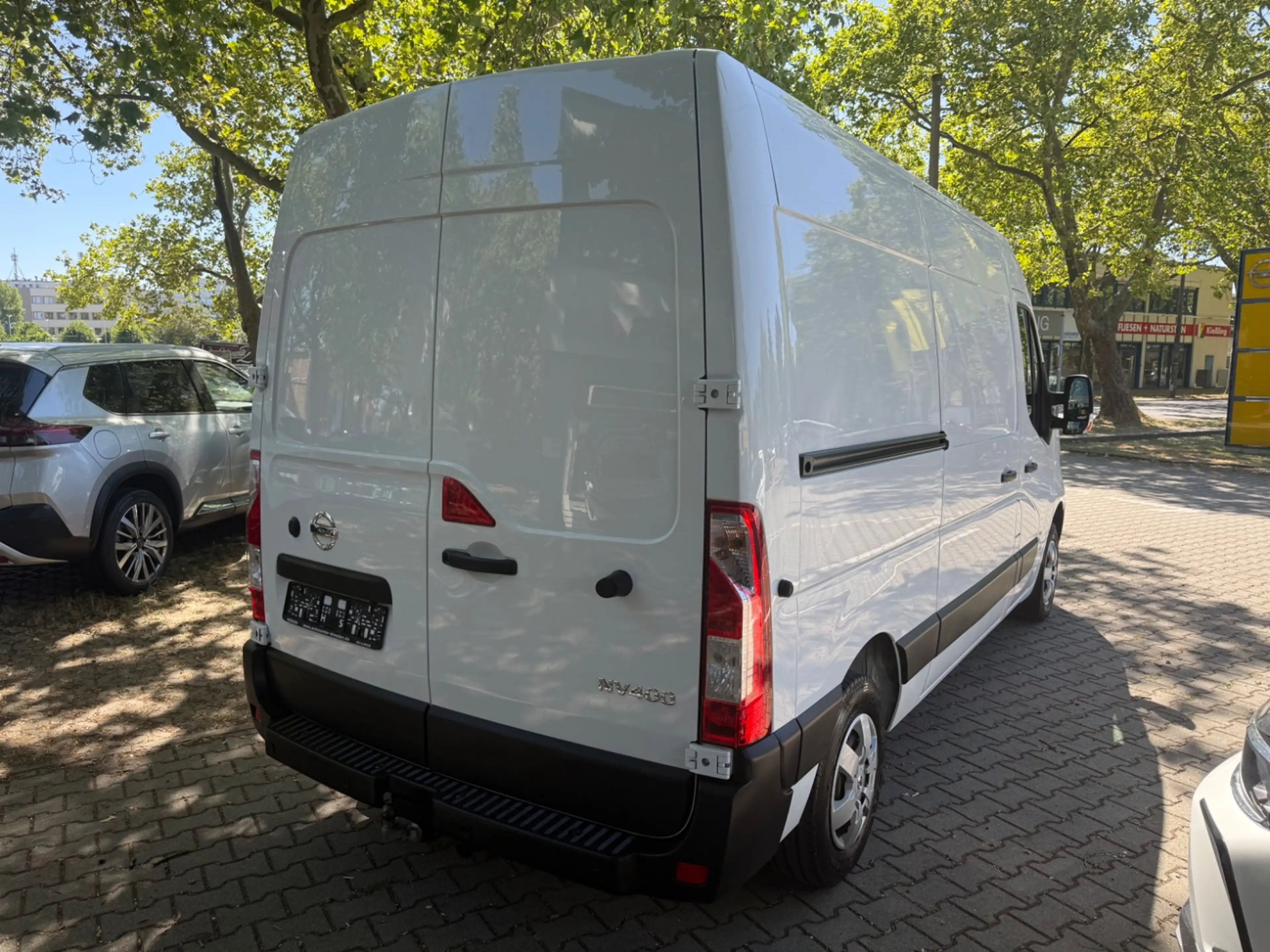 Nissan NV400 Kastenwagen dCi 135 L2H2 3.5t COMFORT AHK — photo 8