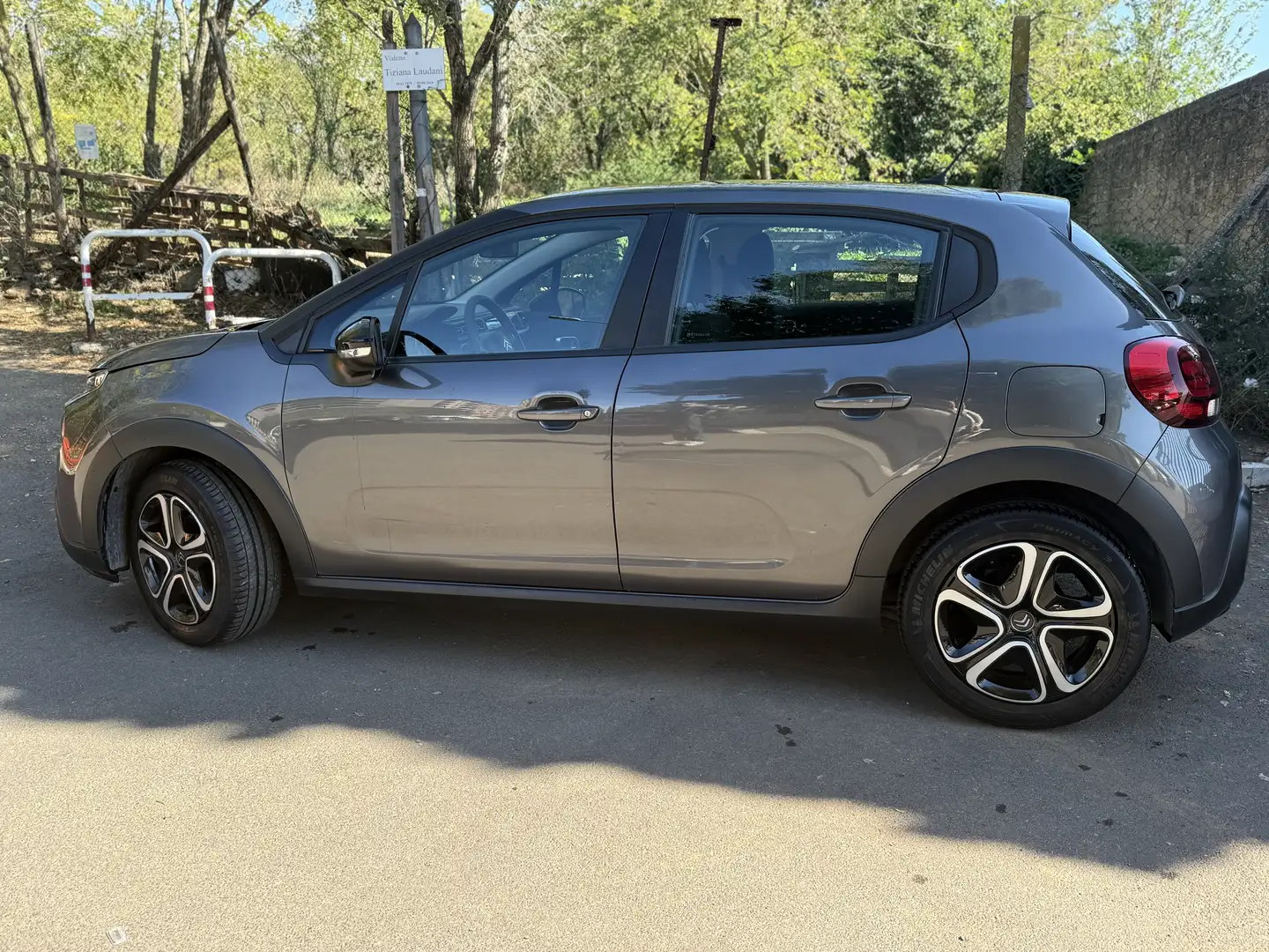 Citroen C3 1.2 puretech Live s&s 83cv euro 6D garanzia 24 mes Grigio - 2