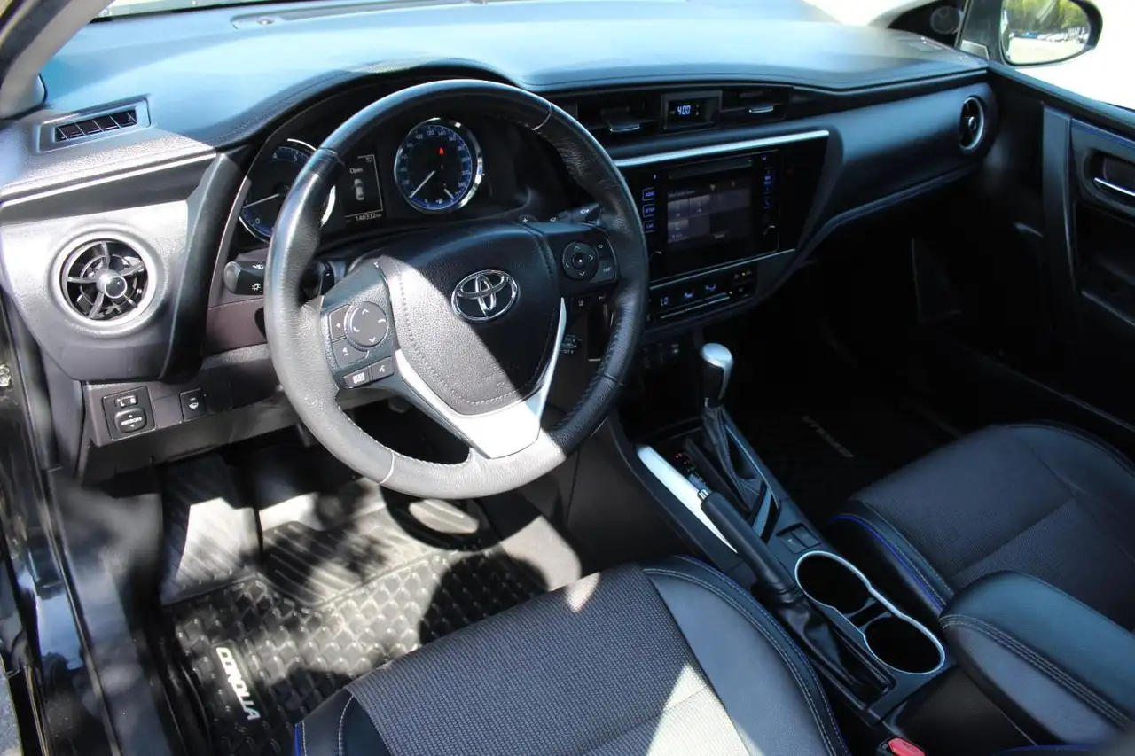 Toyota Corolla fotografie Toyota Corolla