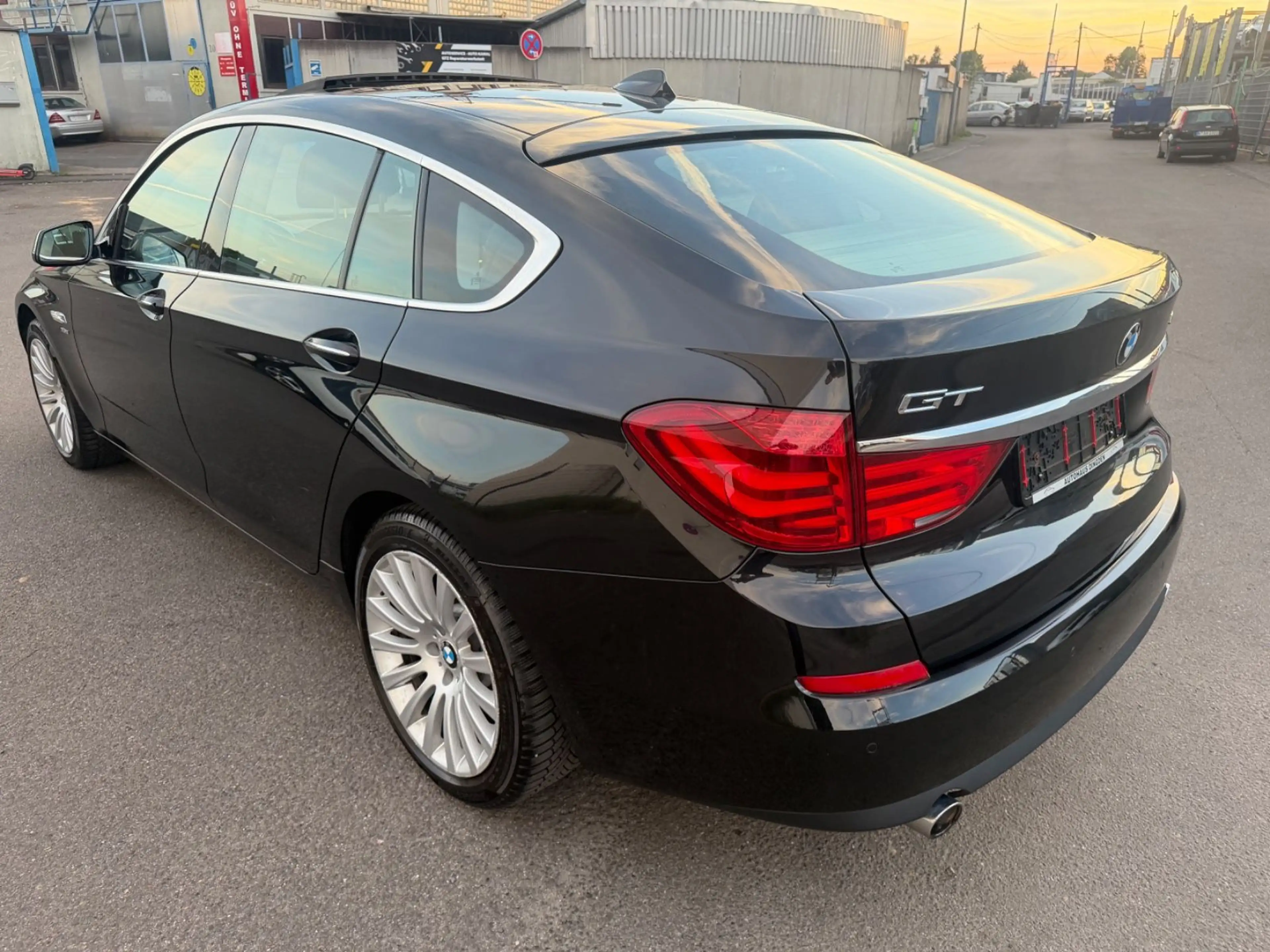 BMW 535 5 Gran Turismo 535 d xDrive — photo 6