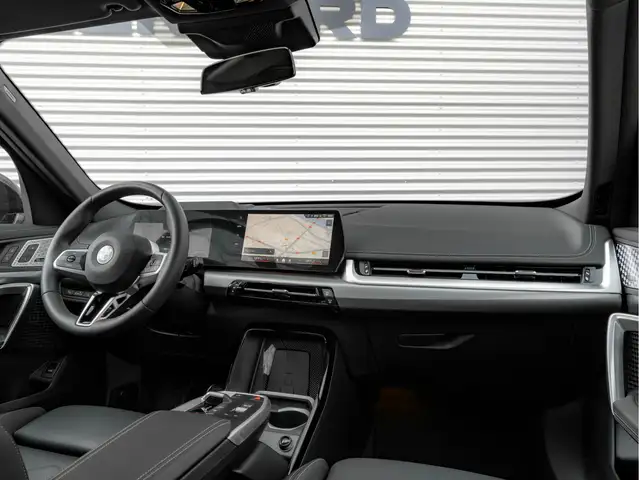BMW X1 view 4