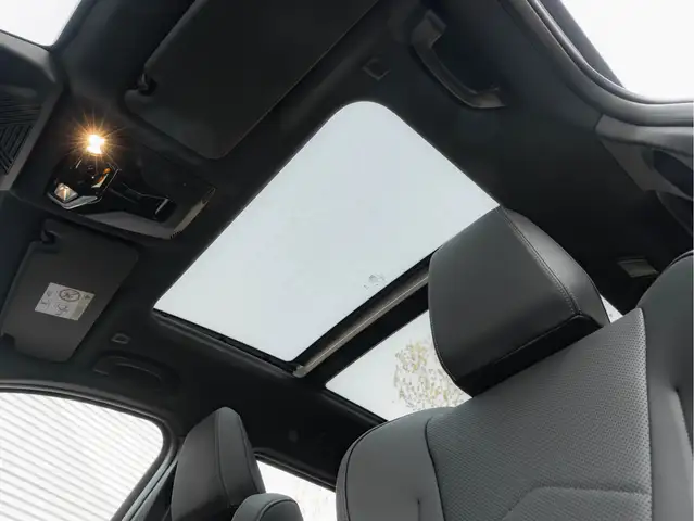 BMW X1 view 3