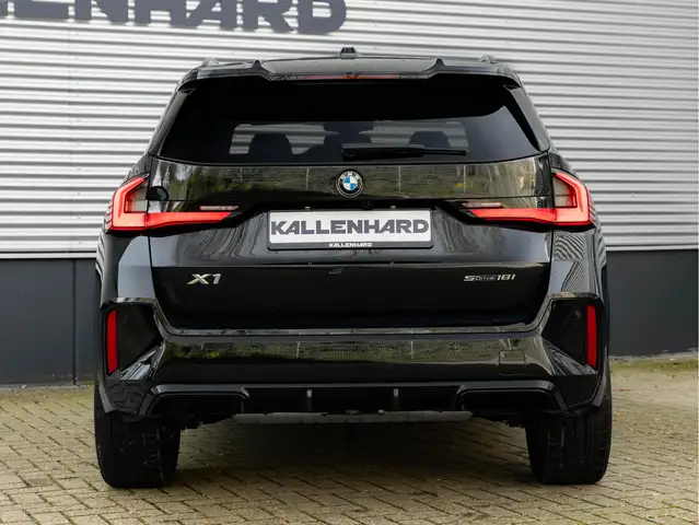 BMW X1 view 6