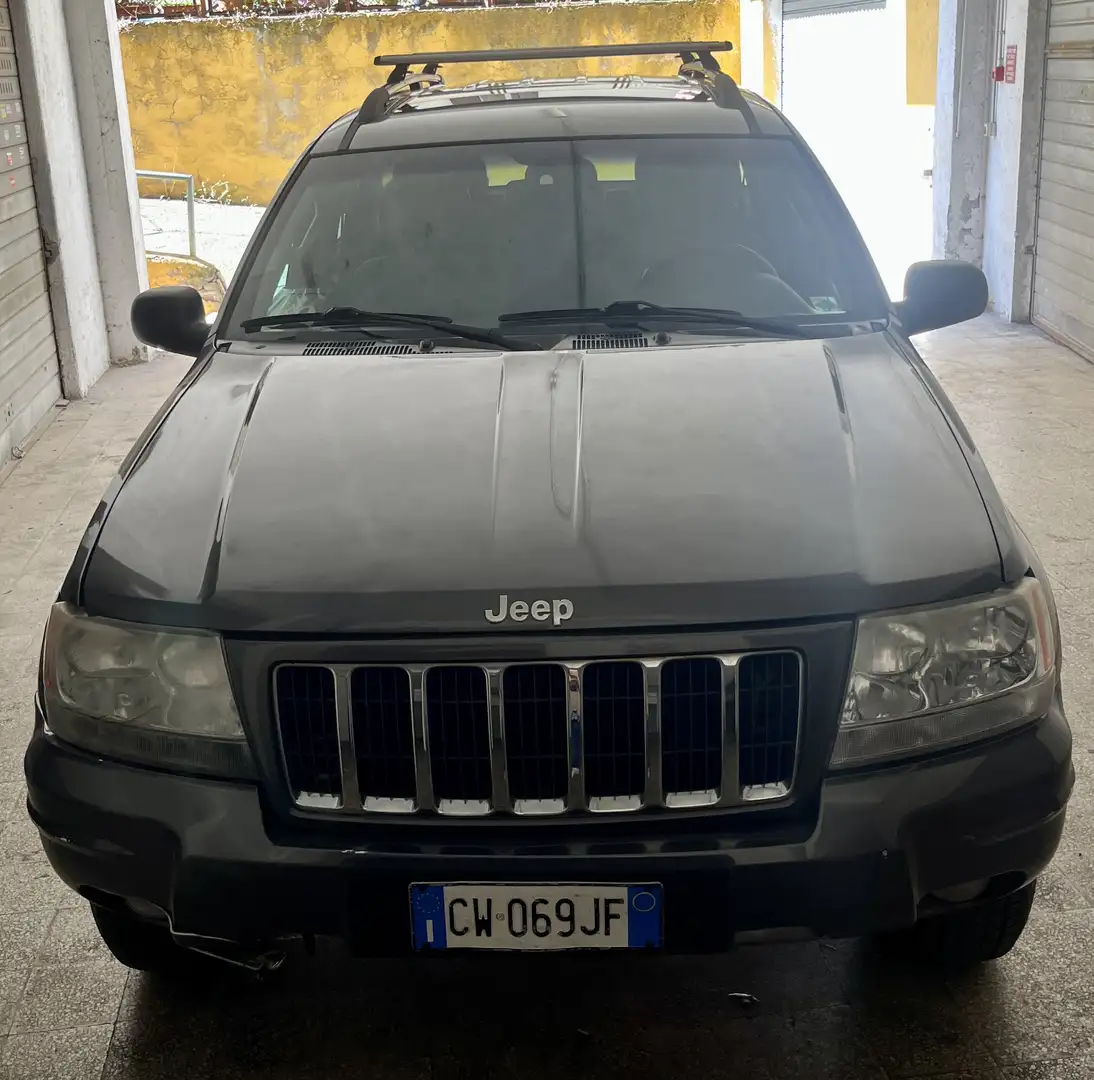 Jeep Grand Cherokee 2.7 crd Overland auto Šedá - 2