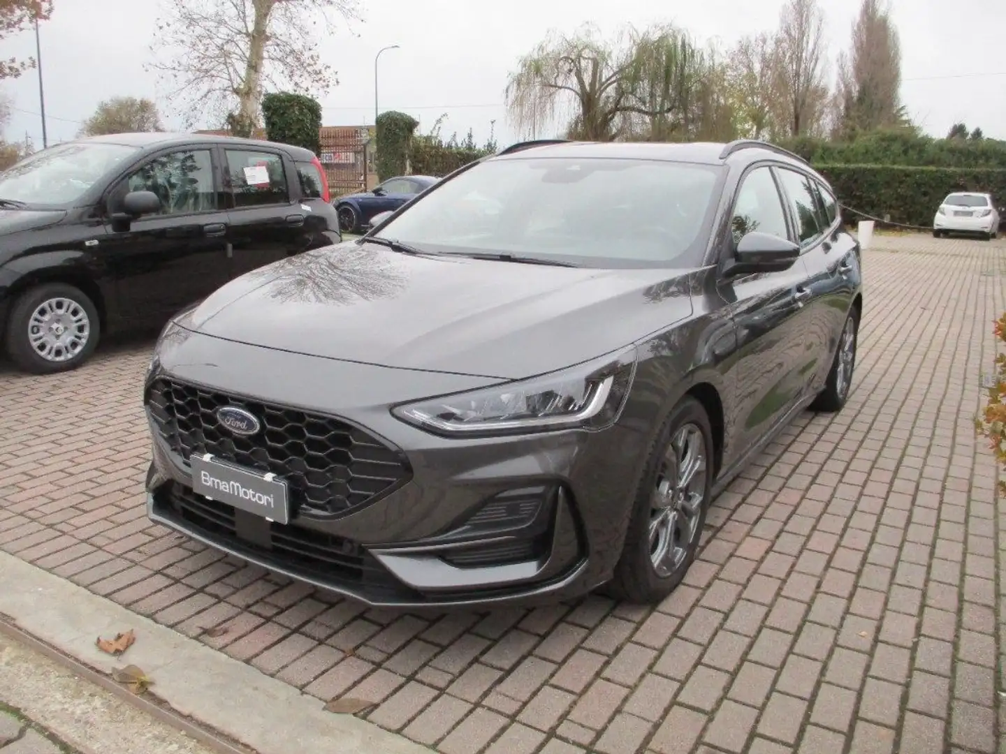 Ford Focus 1.0 EcoBoost Hybrid Auto 125Cv SW ST-Line Grigio - 1