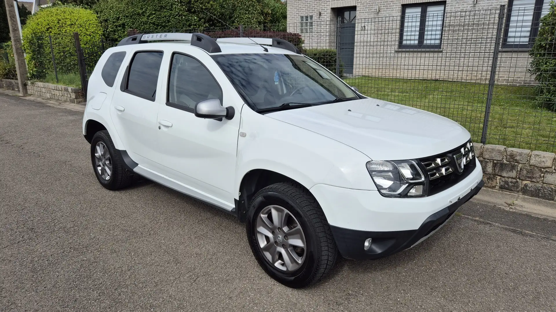 Dacia Duster 1.5 dCi 4x2 Prestige 66kw (90ch) Euro 6b Airco* - 2