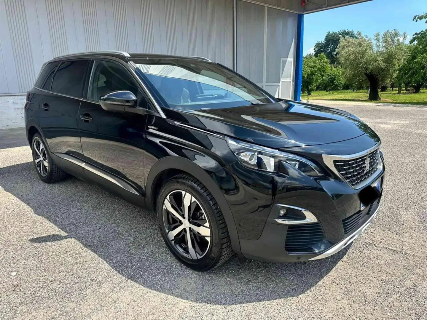 Peugeot 5008 PureTech Turbo 130 S&S GT Line Noir - 1