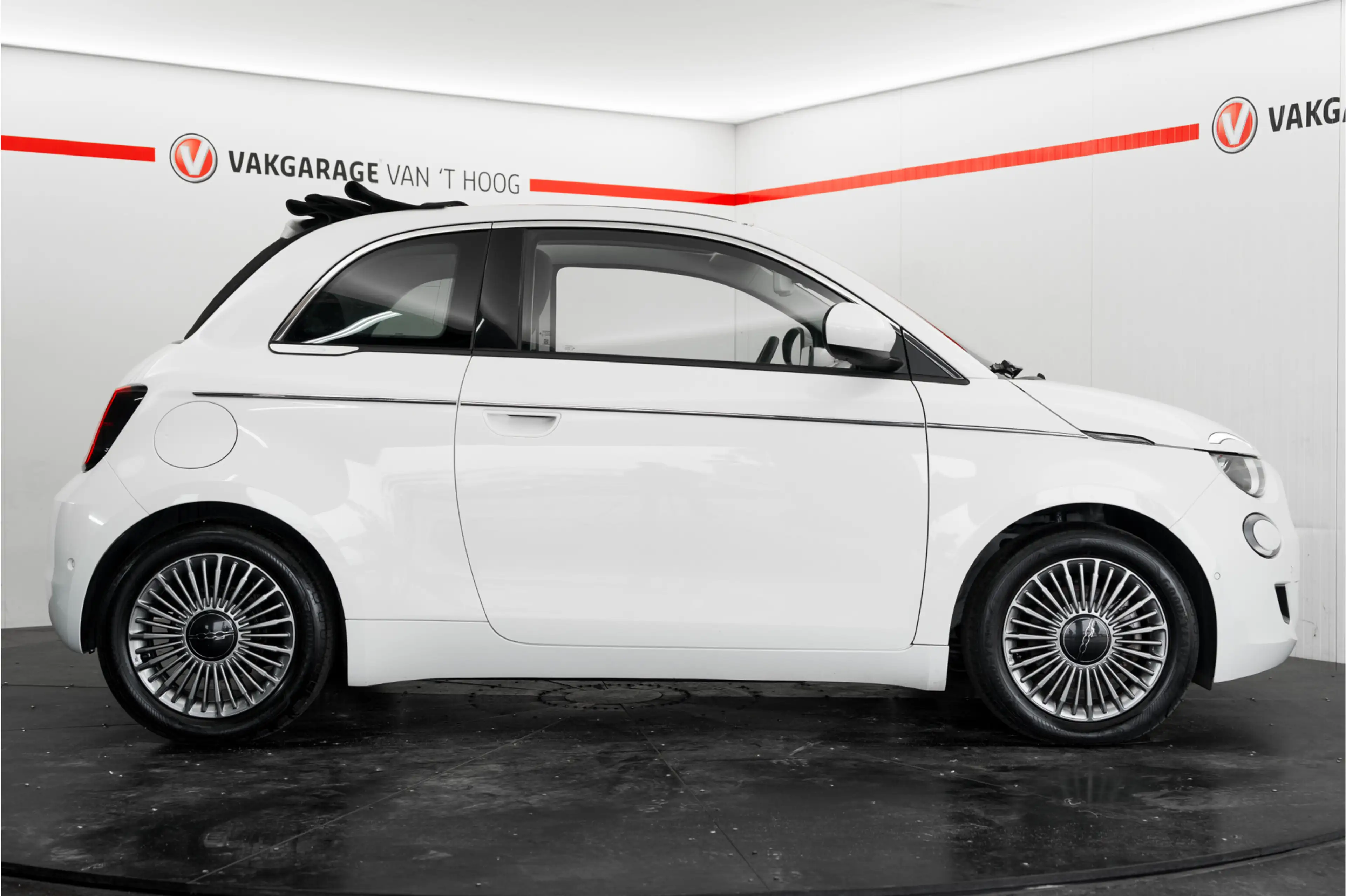 Fiat 500C Urban 42 kWh Cabriolet Applecarplay?androidauto St — photo 7