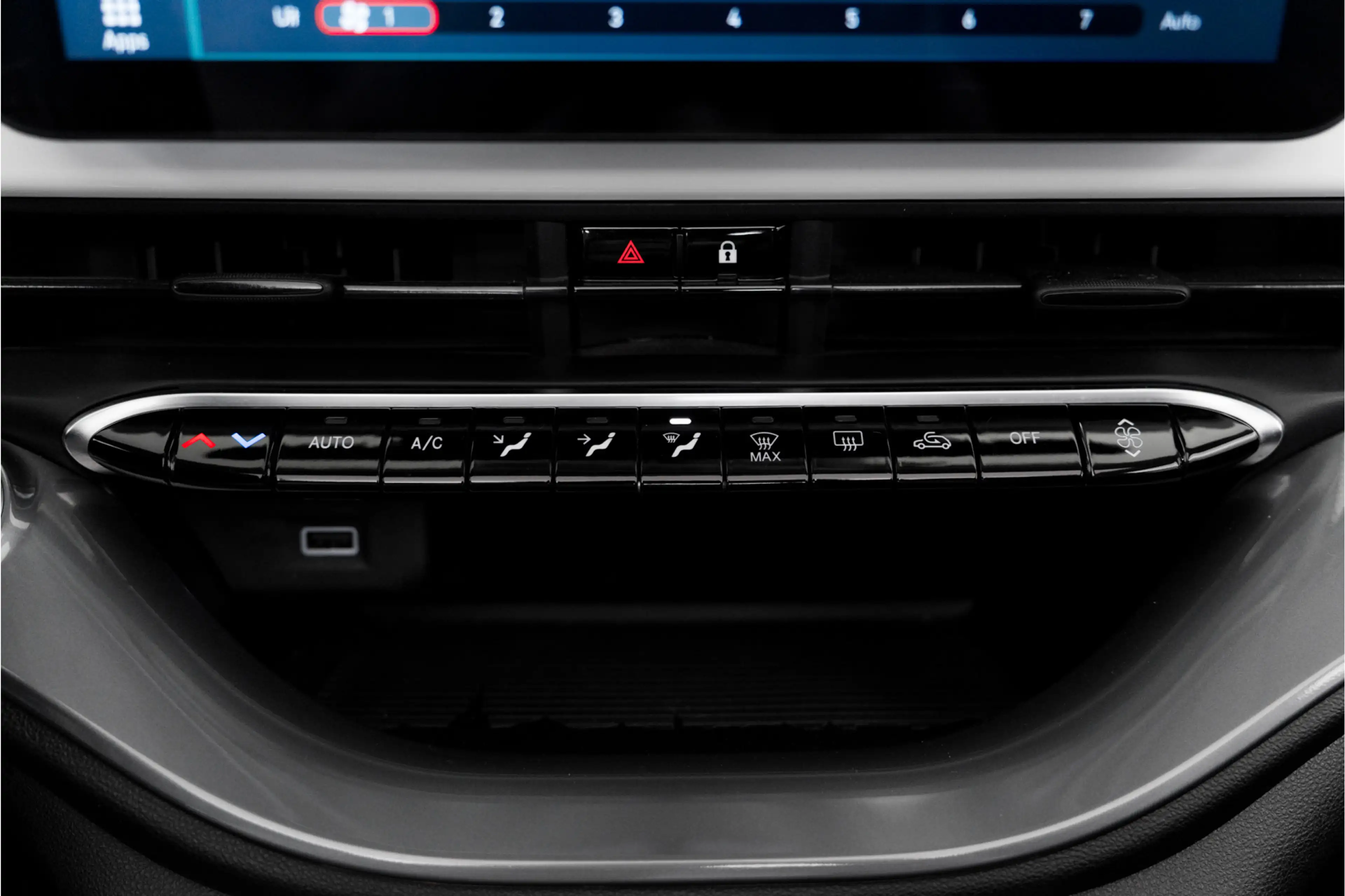 Fiat 500C Urban 42 kWh Cabriolet Applecarplay?androidauto St — photo 22