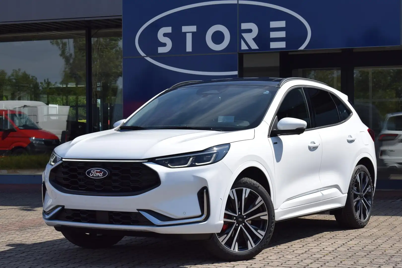 Ford Kuga FHEV Hybrid ST-Line X 4x4 Vollausstattung Blanco - 2