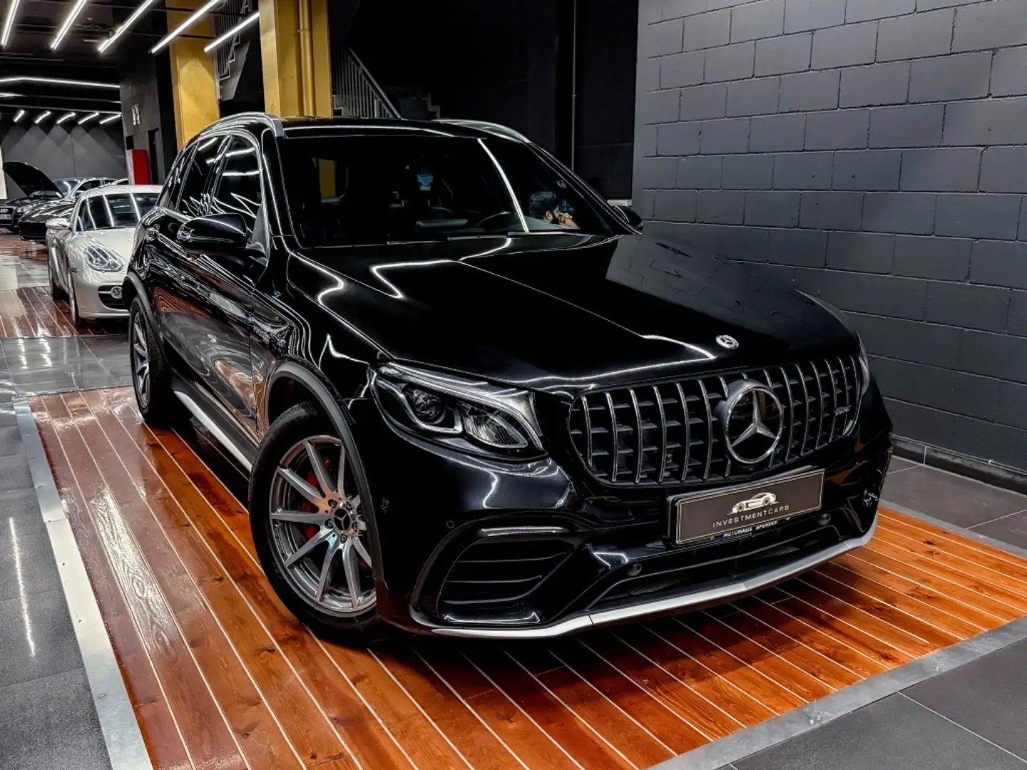 Mercedes-Benz GLC 63 AMG S 4Matic+ Aut. Noir - 1