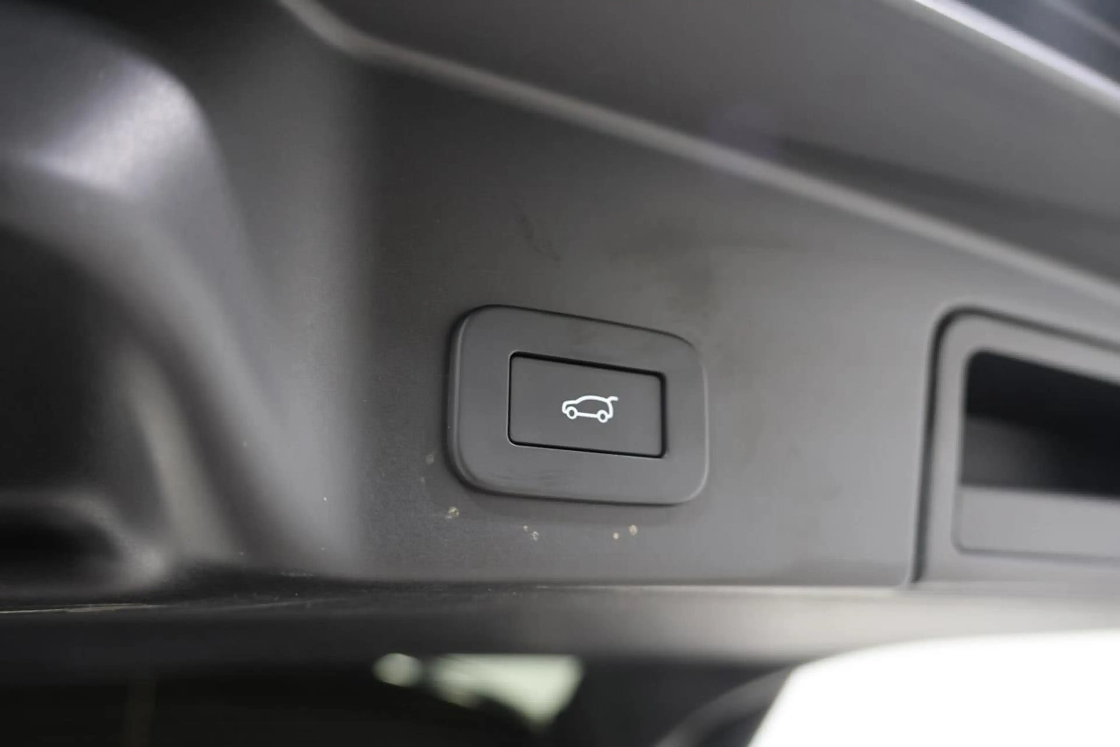 Land Rover Range Rover Evoque D165 S AWD BLACK PACK GARANTIE 2030! CUIR LED JA19 — photo 8