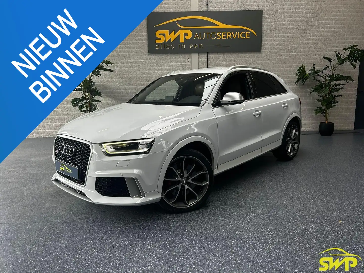 Audi RS Q3 2.5 TFSI Q3 quattro | Navi | Nappa Wit - 1