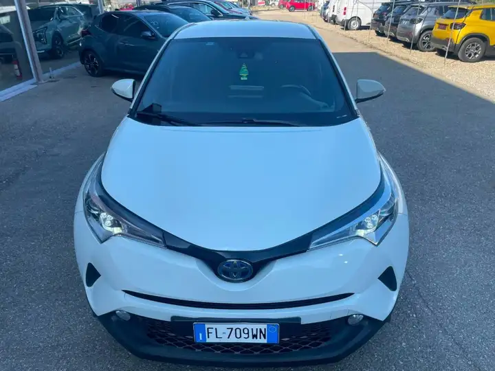 Toyota C-HR+ 1.8 Hybrid E-CVT Trend — foto 4