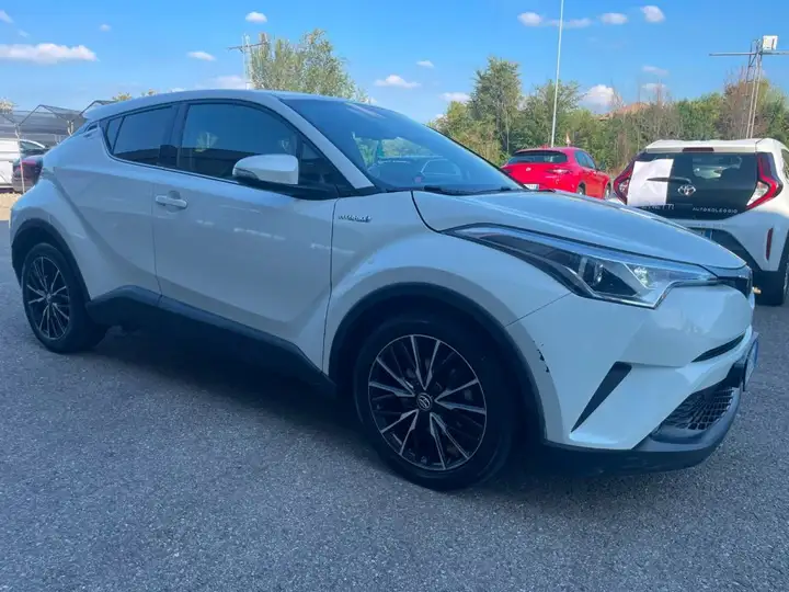 Toyota C-HR+ 1.8 Hybrid E-CVT Trend — foto 6