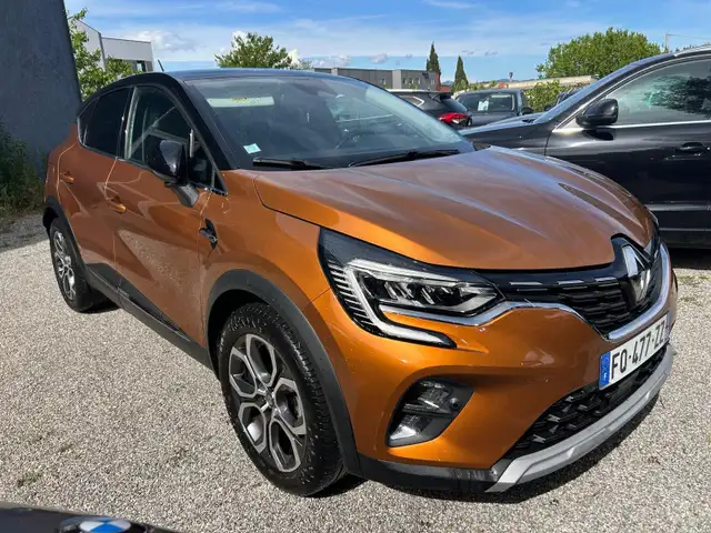 Renault Captur view 4