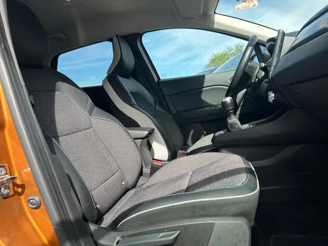 Renault Captur view 7