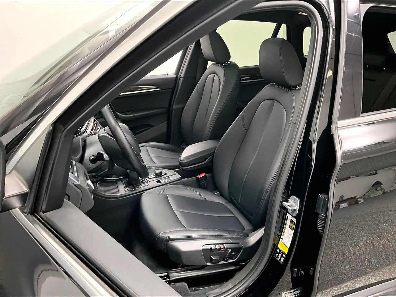 BMW X1 снимка BMW X1